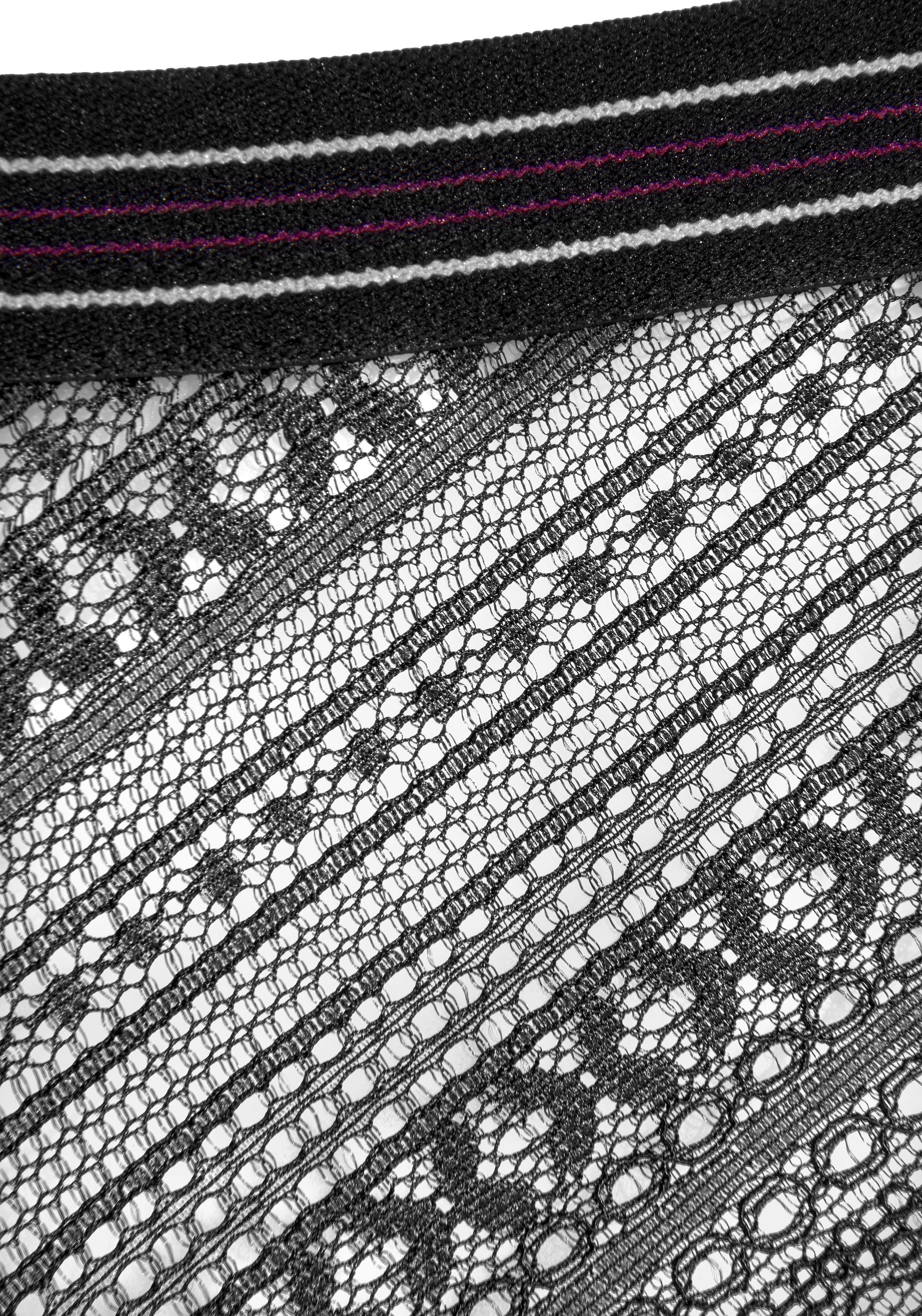 s.Oliver Slip brésilien aus grafischer Spitze