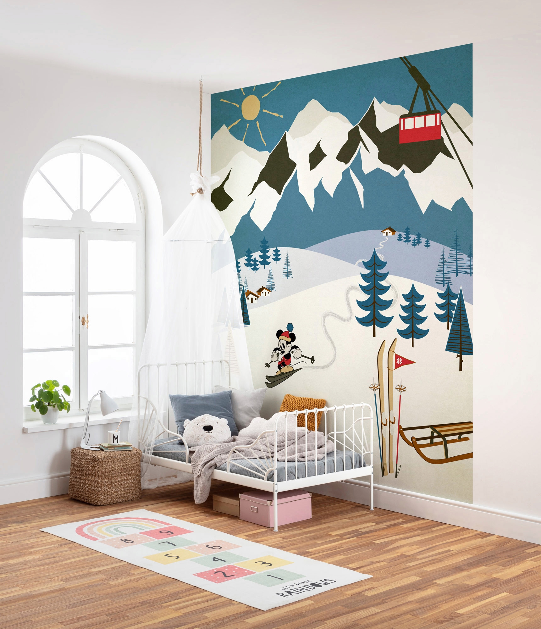 Komar Vliestapete »Digitaldruck Vlies - Mickey Alpine - Grösse 200 x 250 cm«, bedruckt, Kinderzimmer