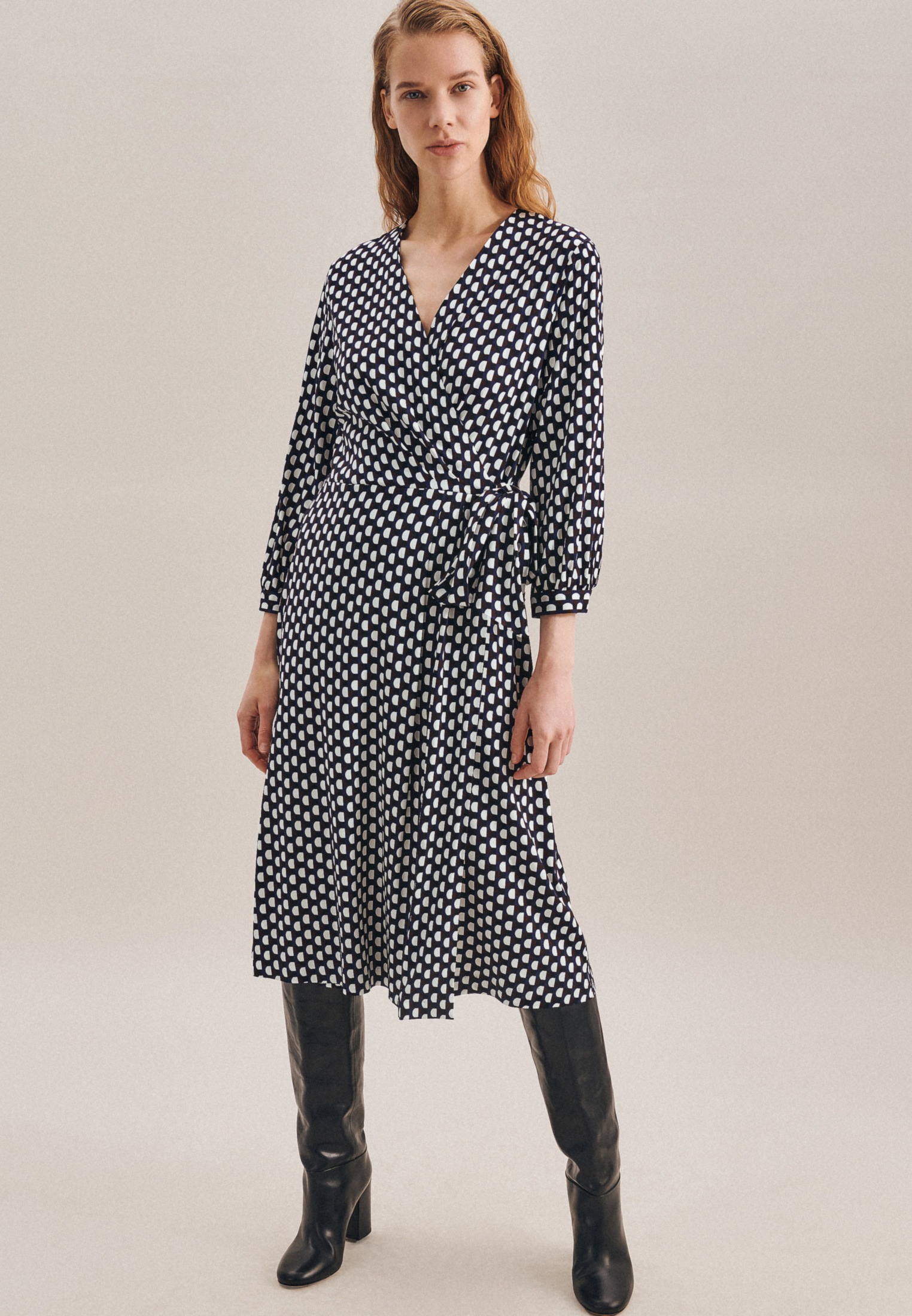 Image of seidensticker Sommerkleid »Schwarze Rose«, 7/8-Arm V-Neck Druck bei Ackermann Versand Schweiz