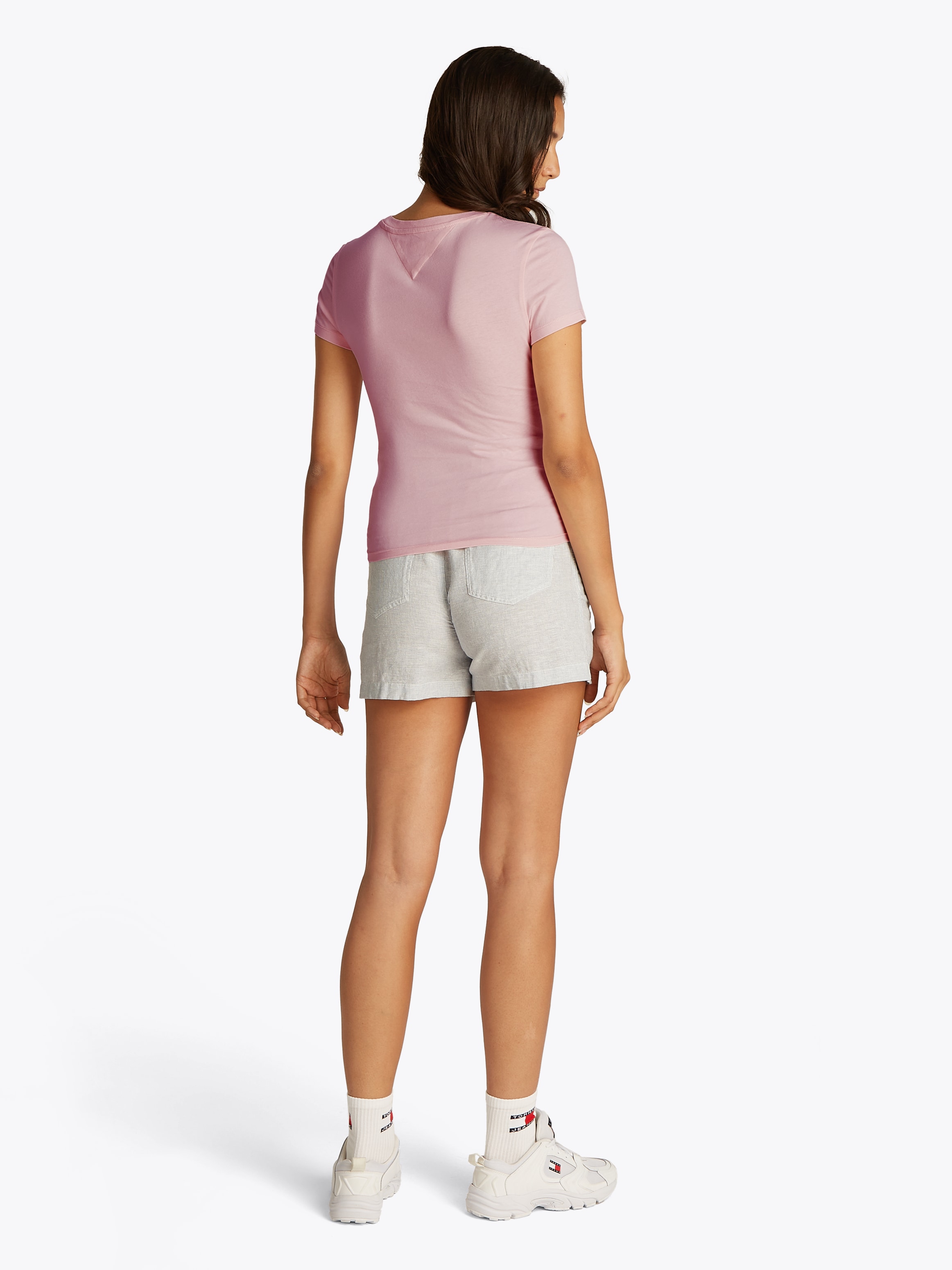 Tommy Jeans T-Shirt »TJW SLIM C-NECK TEE«, mit Logo-Stickerei