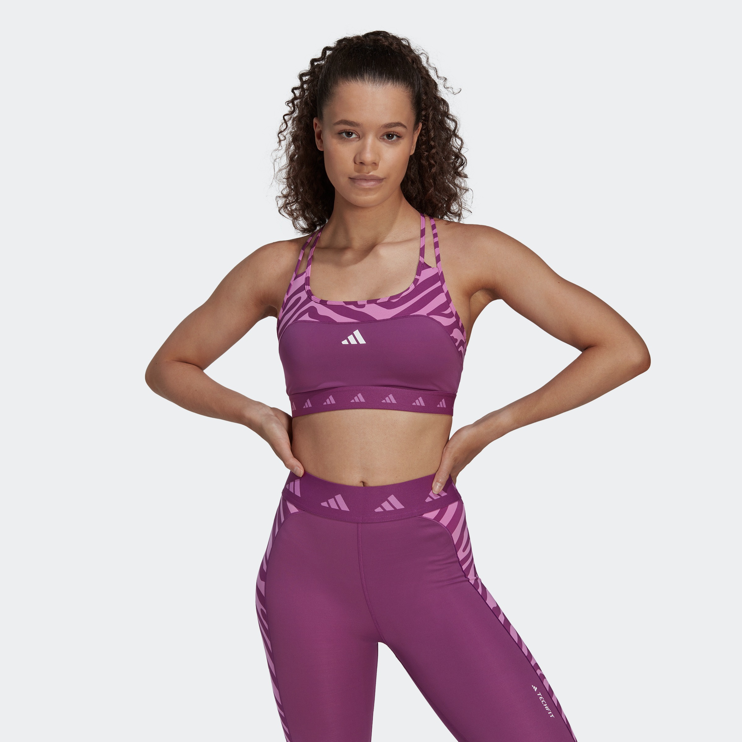 Image of adidas Performance Sport-BH »HYPERGLAM TECHFIT MEDIUM-SUPPORT ZEBRA« bei Ackermann Versand Schweiz