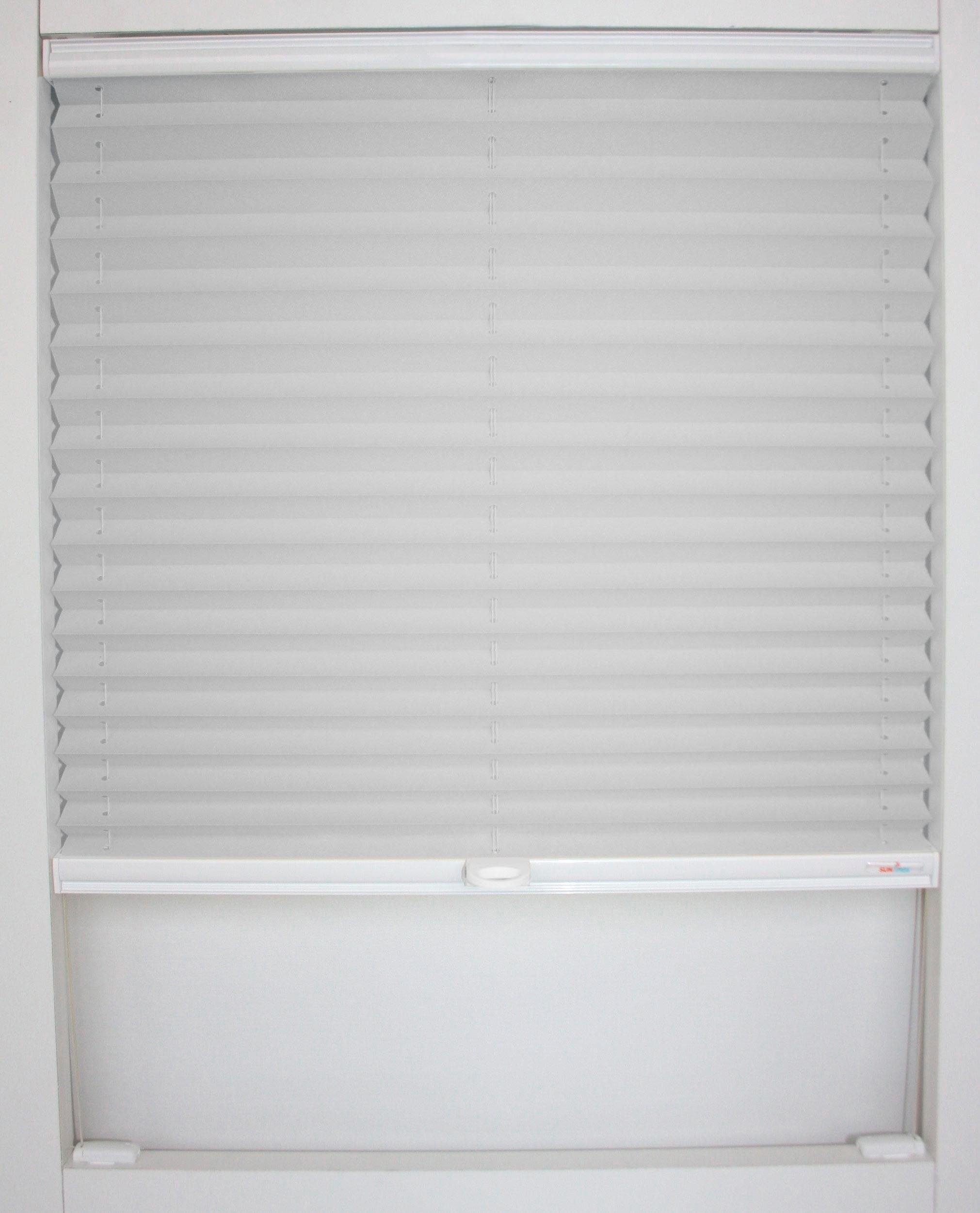 Image of sunlines Dachfensterplissee nach Mass »Medoc«, verdunkelnd, energiesparend, mit Bohren, verspannt bei Ackermann Versand Schweiz