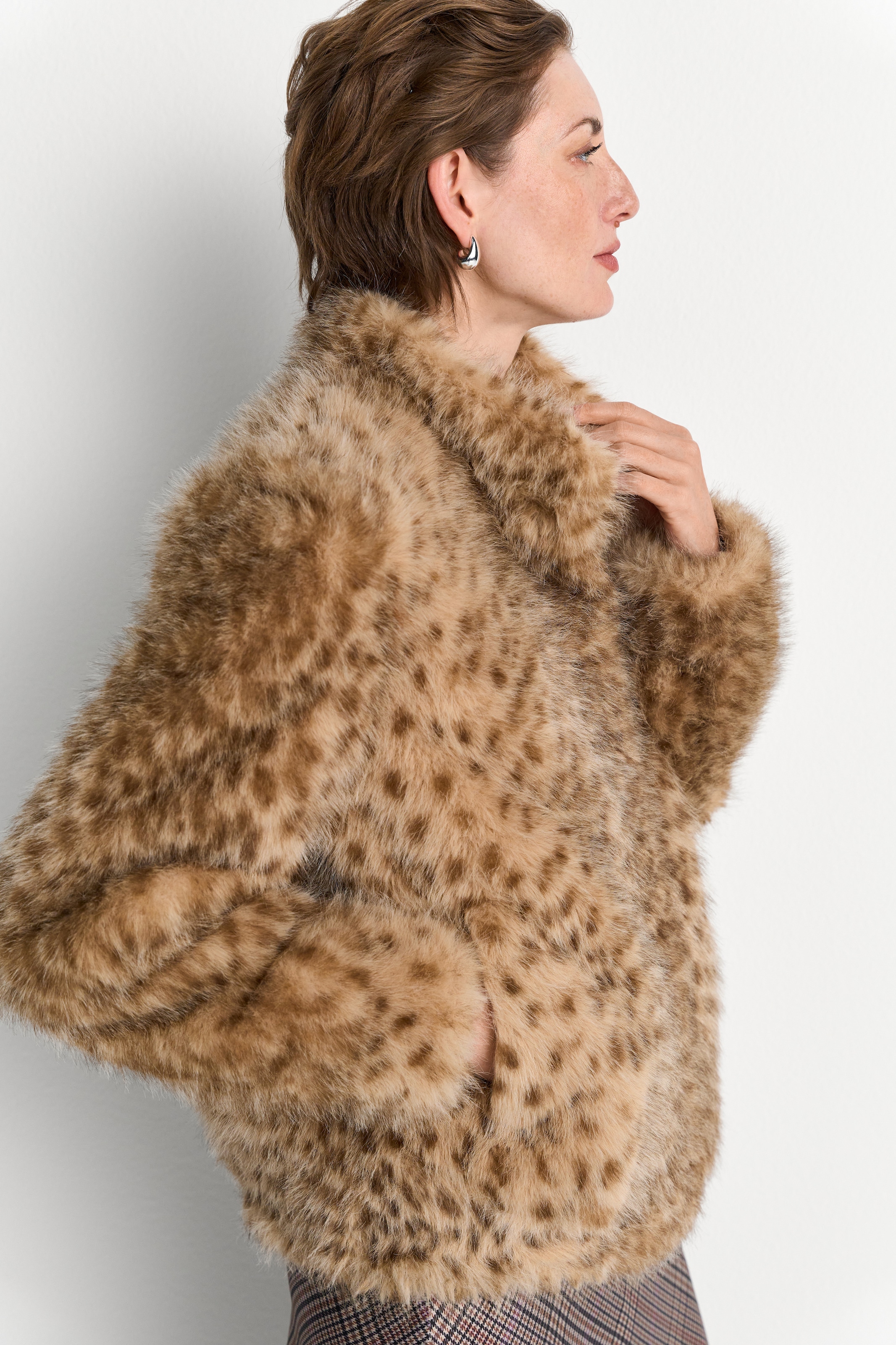 Image of RICHROYAL Fellimitatjacke mit Leo-Muster, Stehkragen