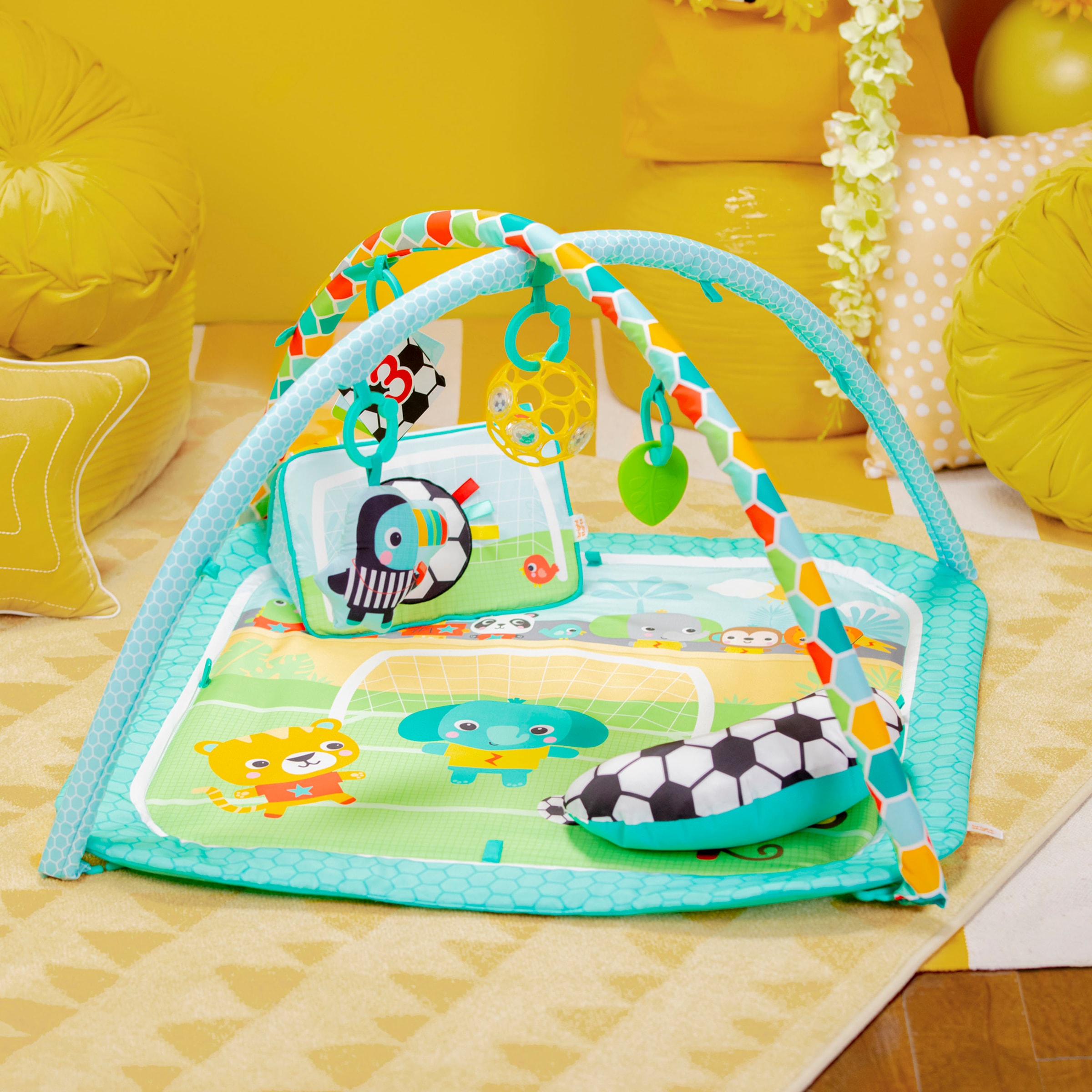 Bright Starts Arche de jeu »Grip & Kick Activity Gym« mit Licht- und Soundeffekt