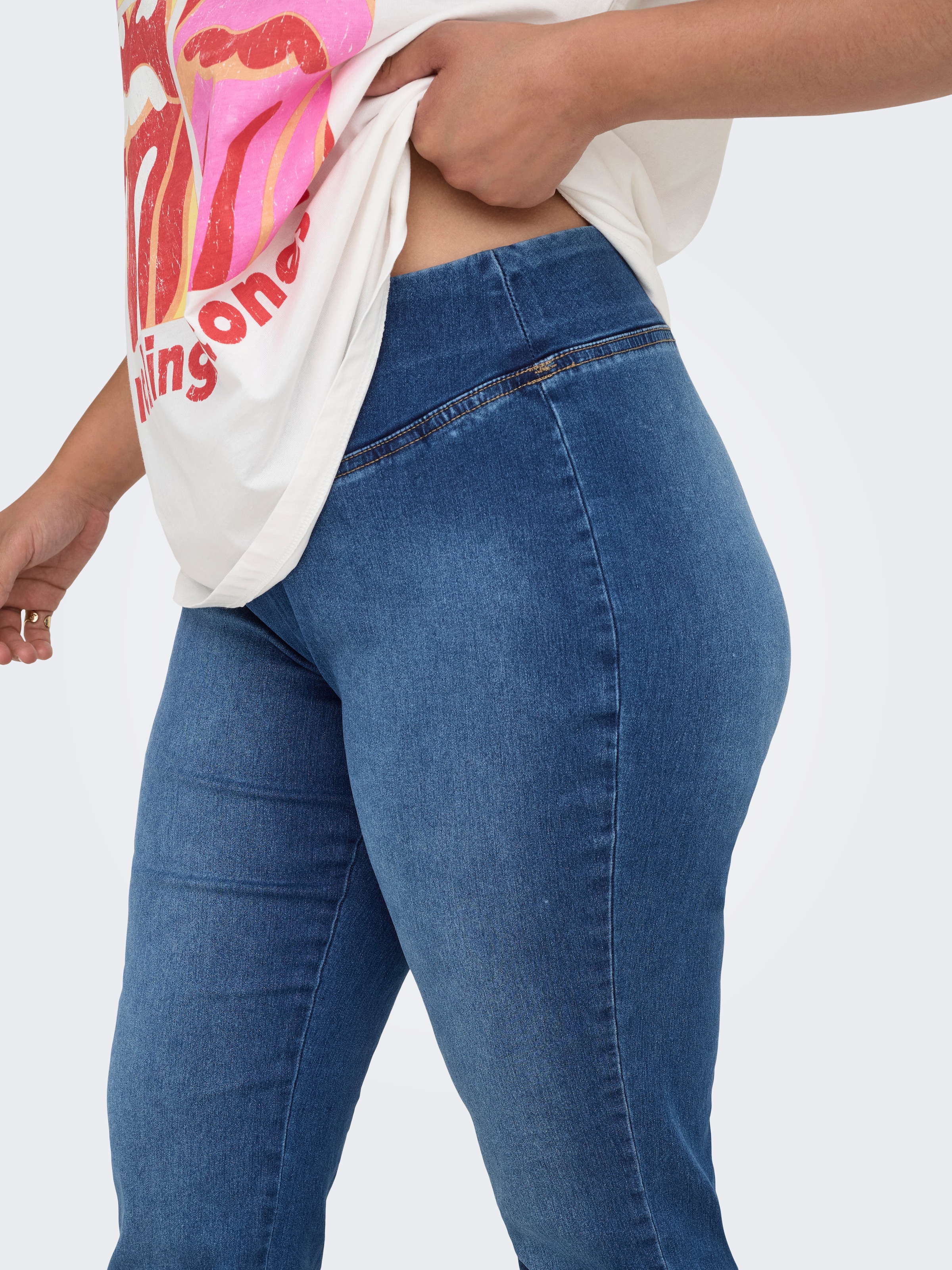 ONLY CARMAKOMA Jeansleggings »CARROYAL MID WAIST FLARED LEGGING«