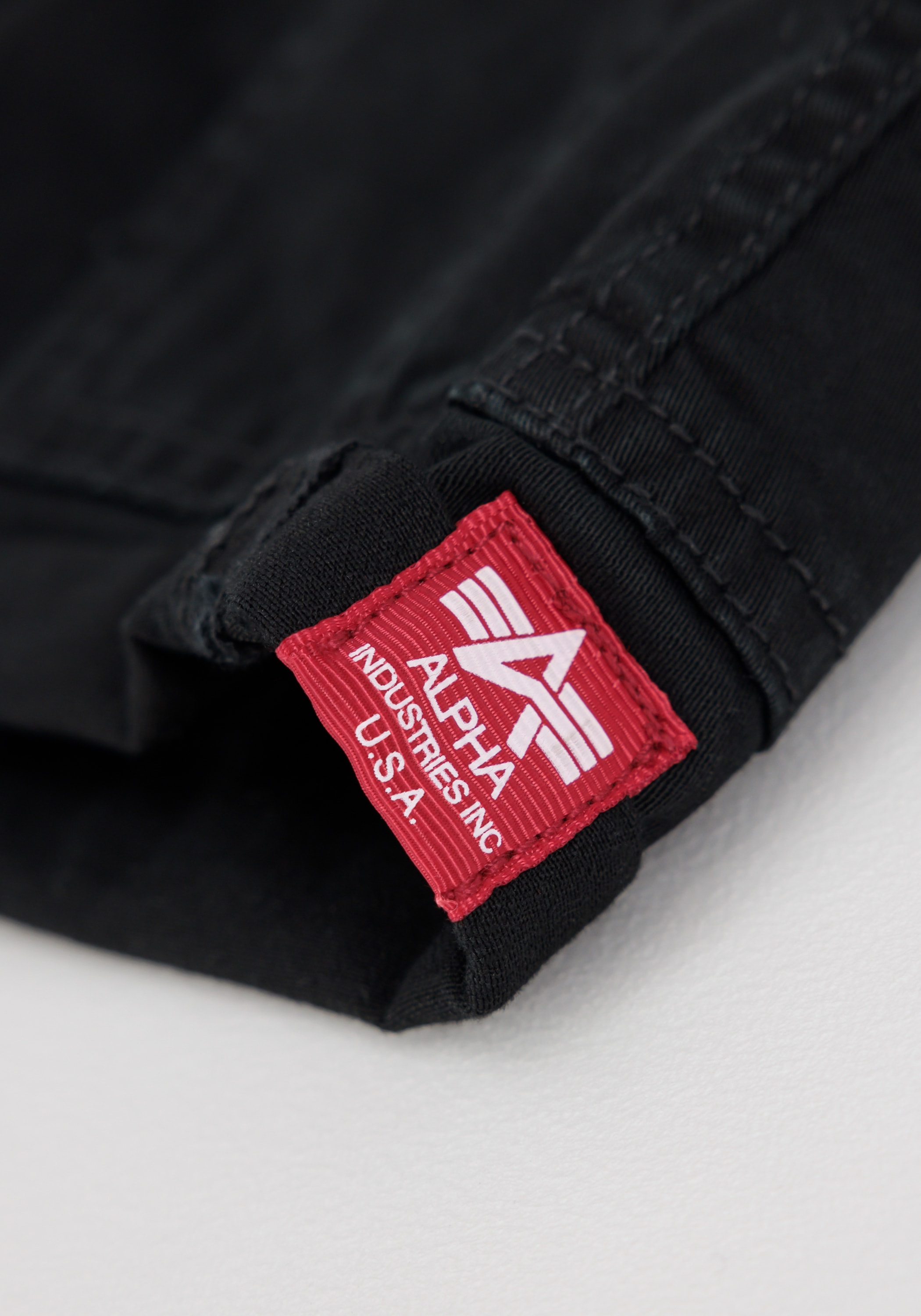 Alpha Industries Shorts »ALPHA INDUSTRIES Kids - Shorts Crew Short Kids«