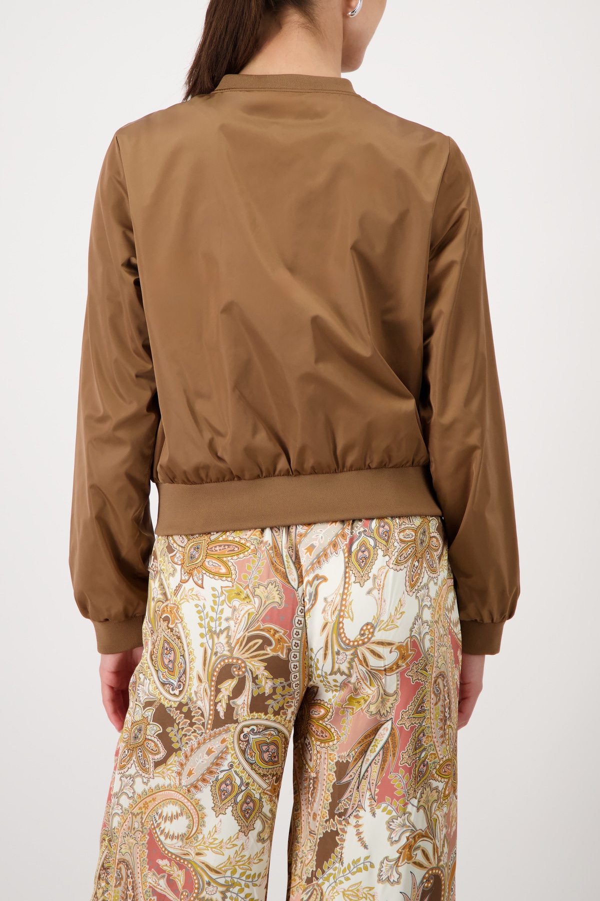 Monari Bomberjacke »Jacke Nylon« ohne Kapuze mit Reissverschlusstaschen