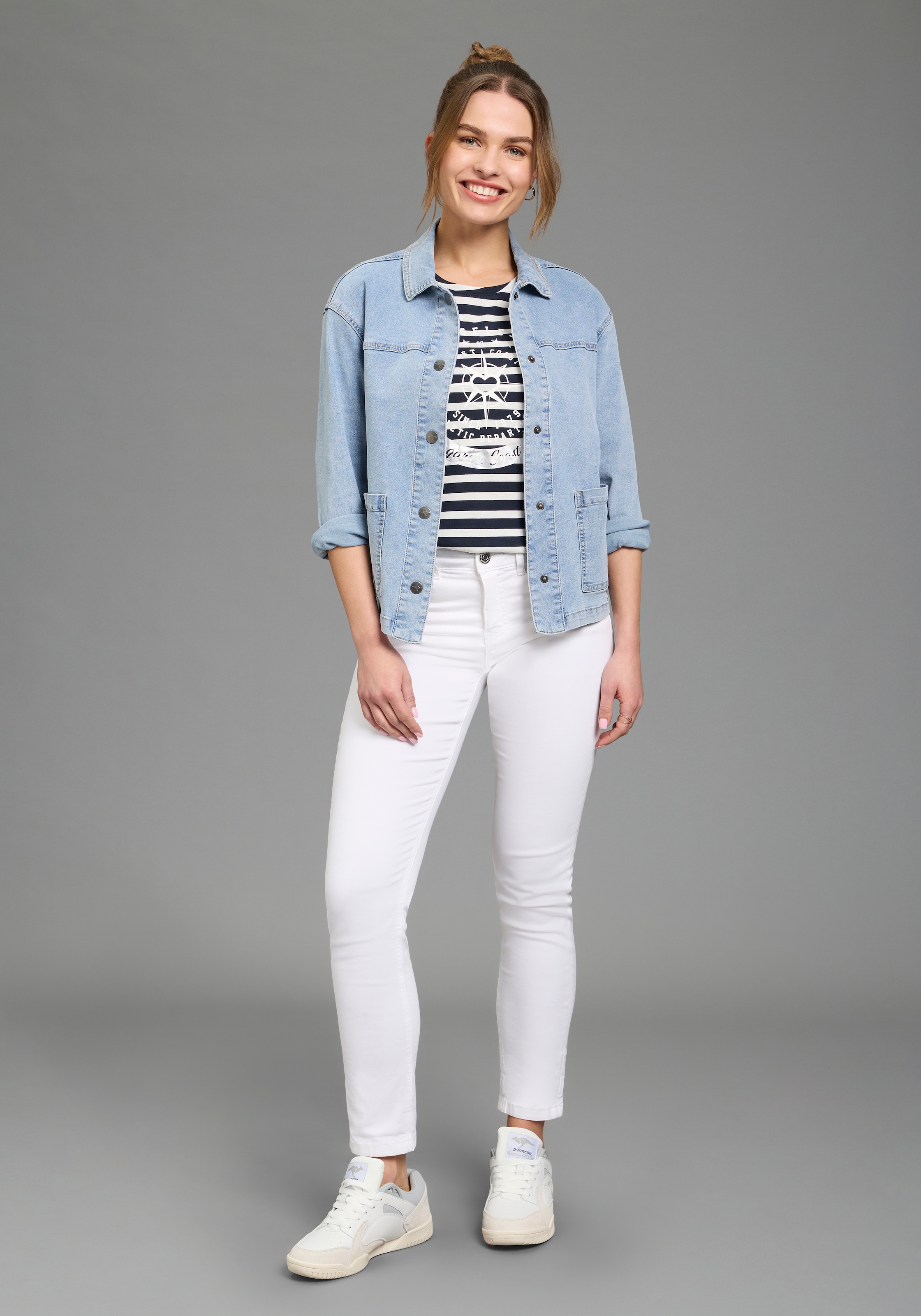 KangaROOS T-shirt imprimé Kurzarm,  figurbetonter Schnitt,  mit Metallic-Print