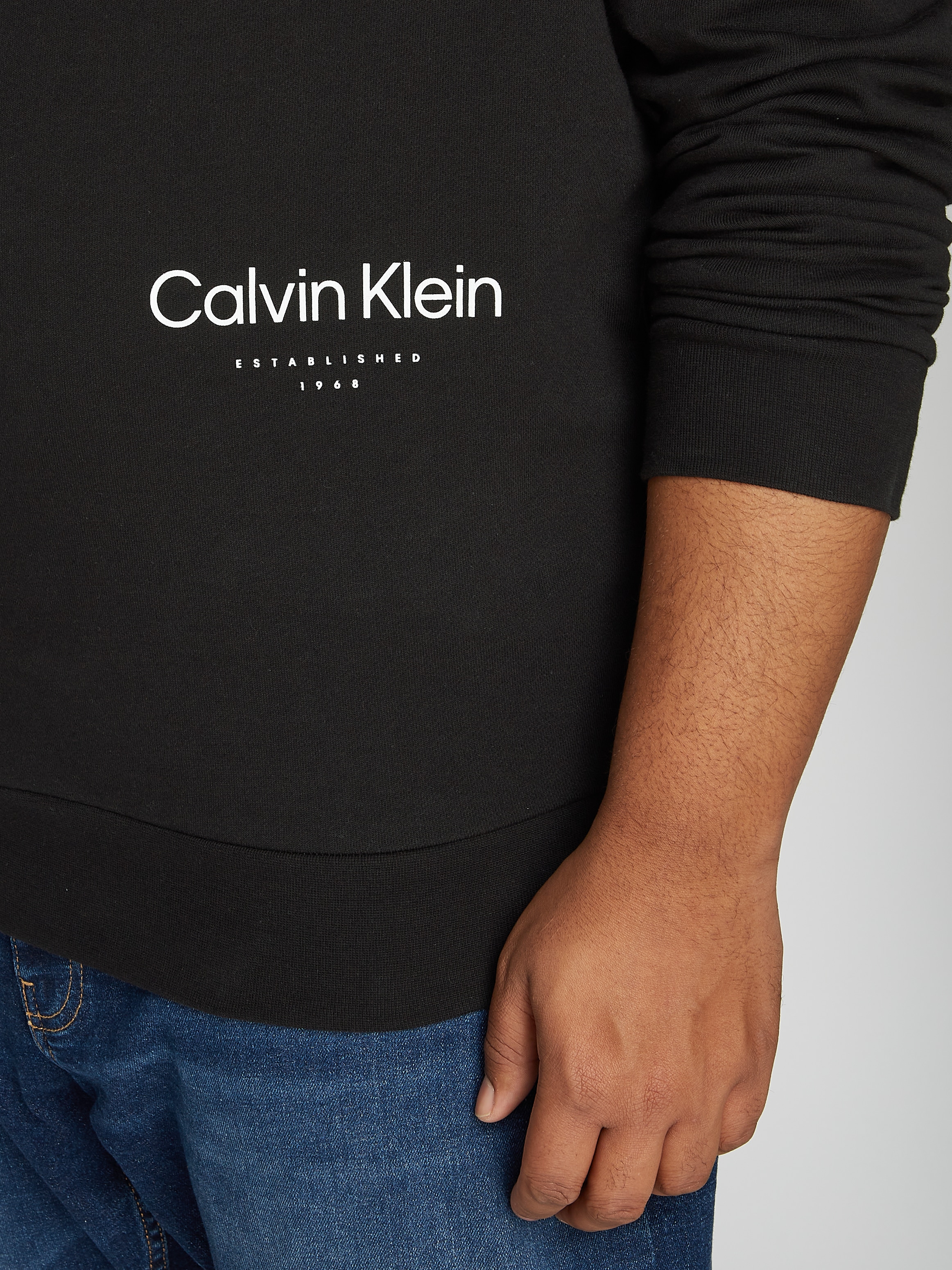 Calvin Klein Big&Tall Sweatshirt »BT_OFF PLACEMENT LOGO SWEATSHIRT«, in grossen Grössen mit Logoschriftzug