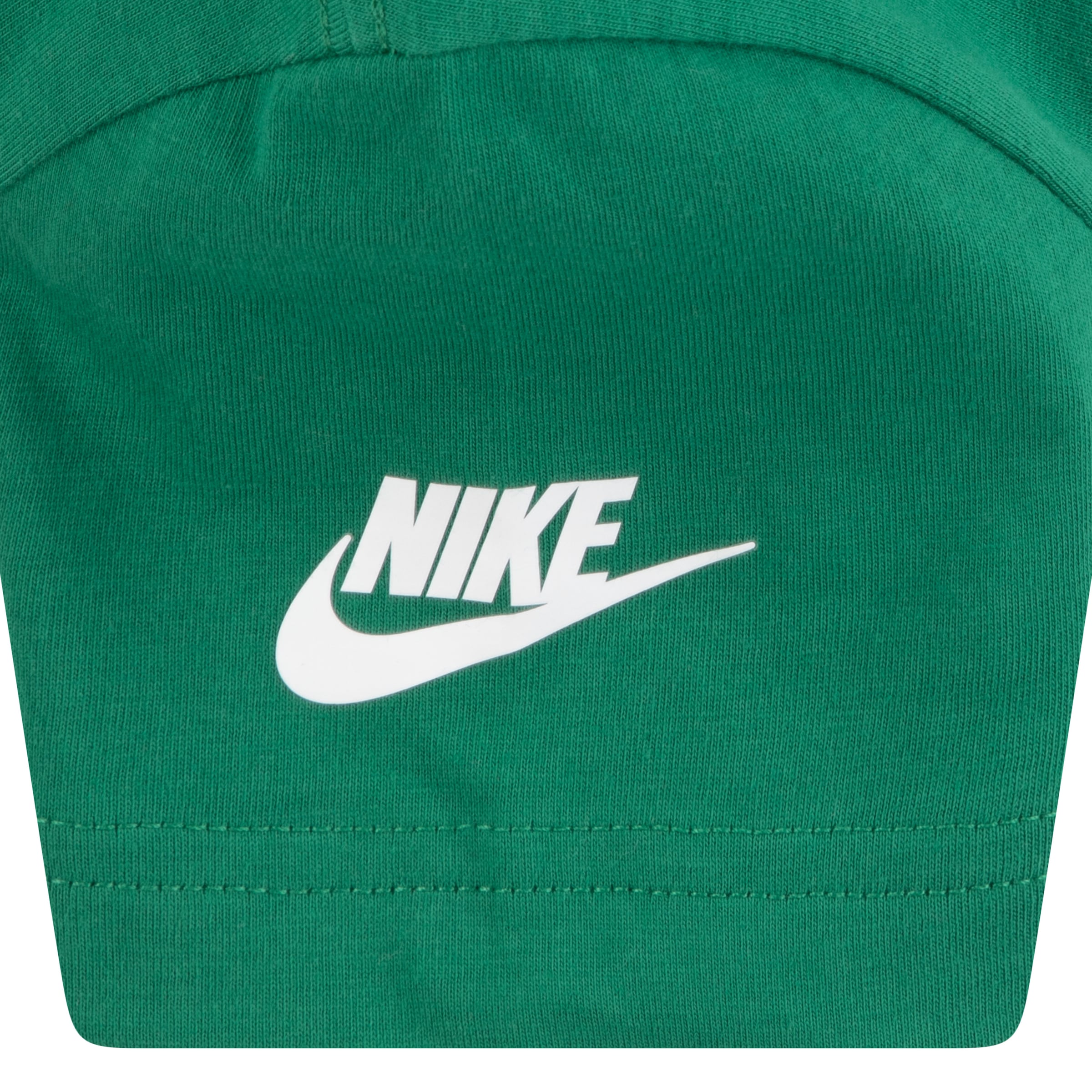 Nike Sportswear T-Shirt »NKN CLUB SEASONAL JERSEY«