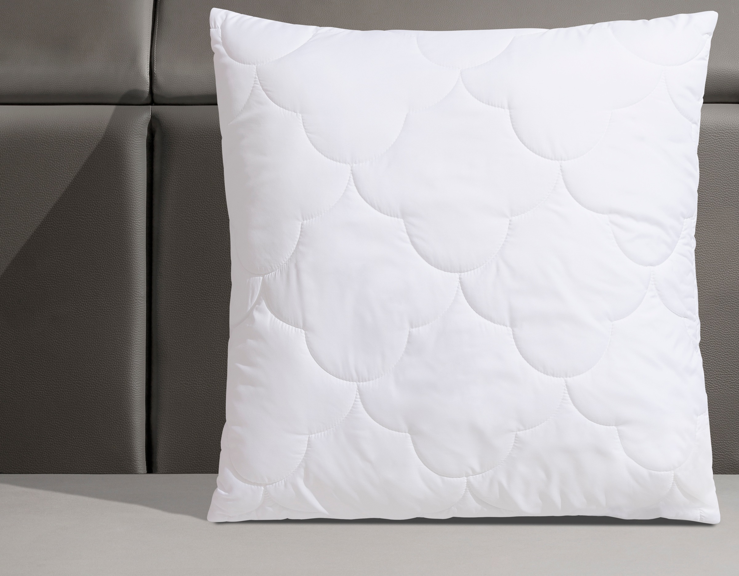 OTTO home Microfaserkissen "Mondschein, Kopfkissen 1-tlg. oder 2-tlg. 40x80 oder 80x80 cm" Füllung: Faserbaellchen 1 Stk. tlg. Kissen, allergiker geeignet (für Hausstauballergiker)