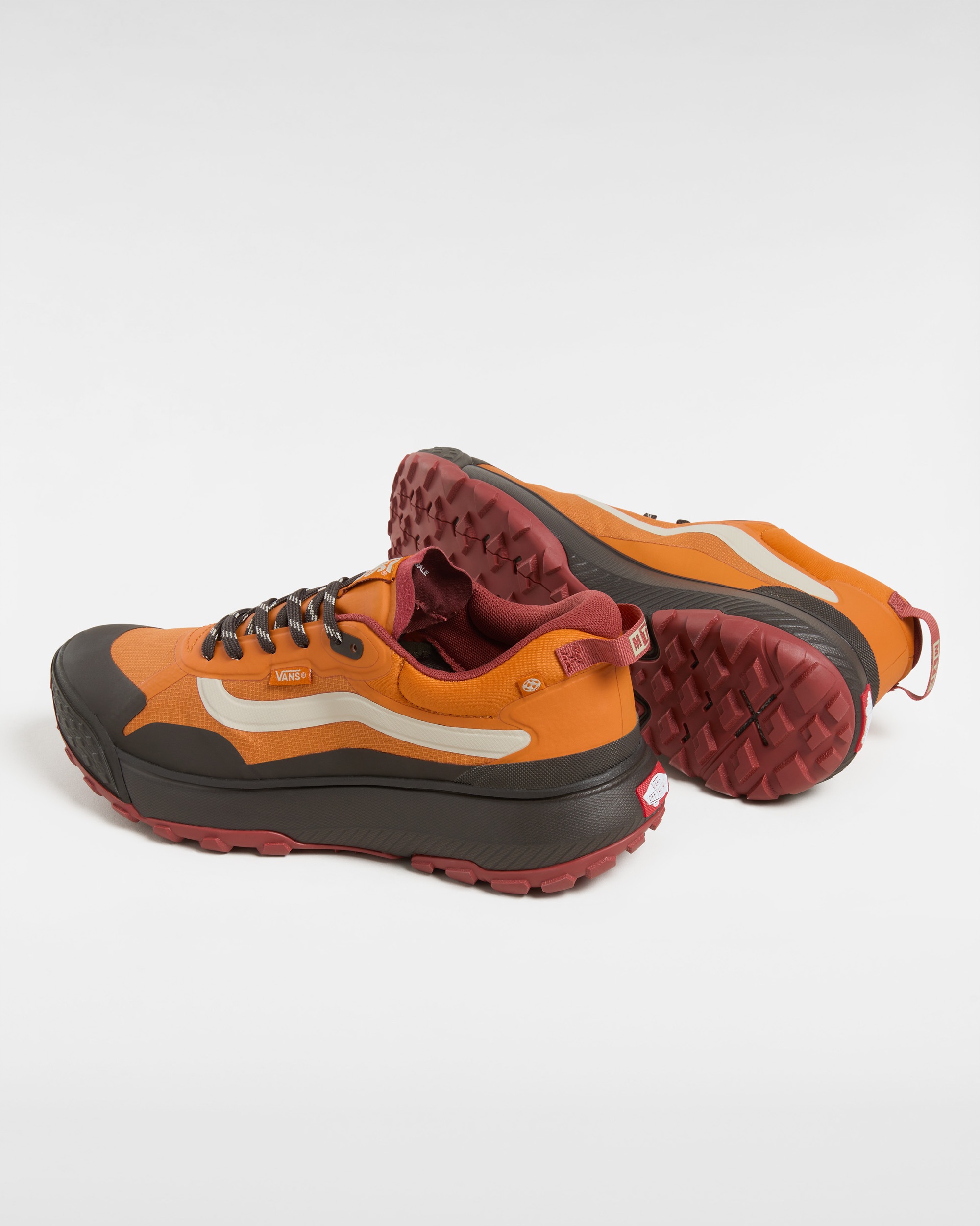 Vans Sneaker »MTE Crosspath«, wasserabweisend