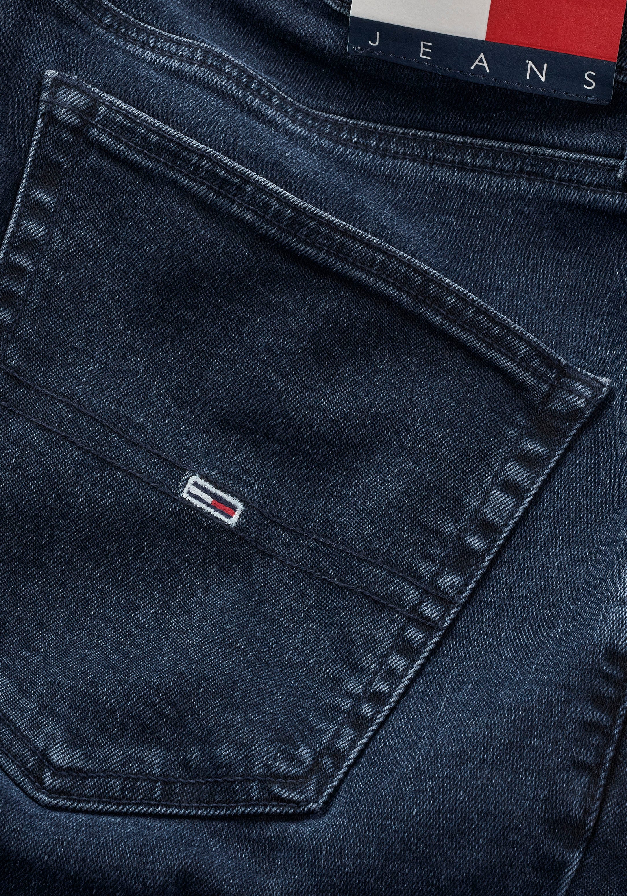 Tommy Jeans Slim-fit-Jeans »SCANTON SLIM«, mit Logoprägung