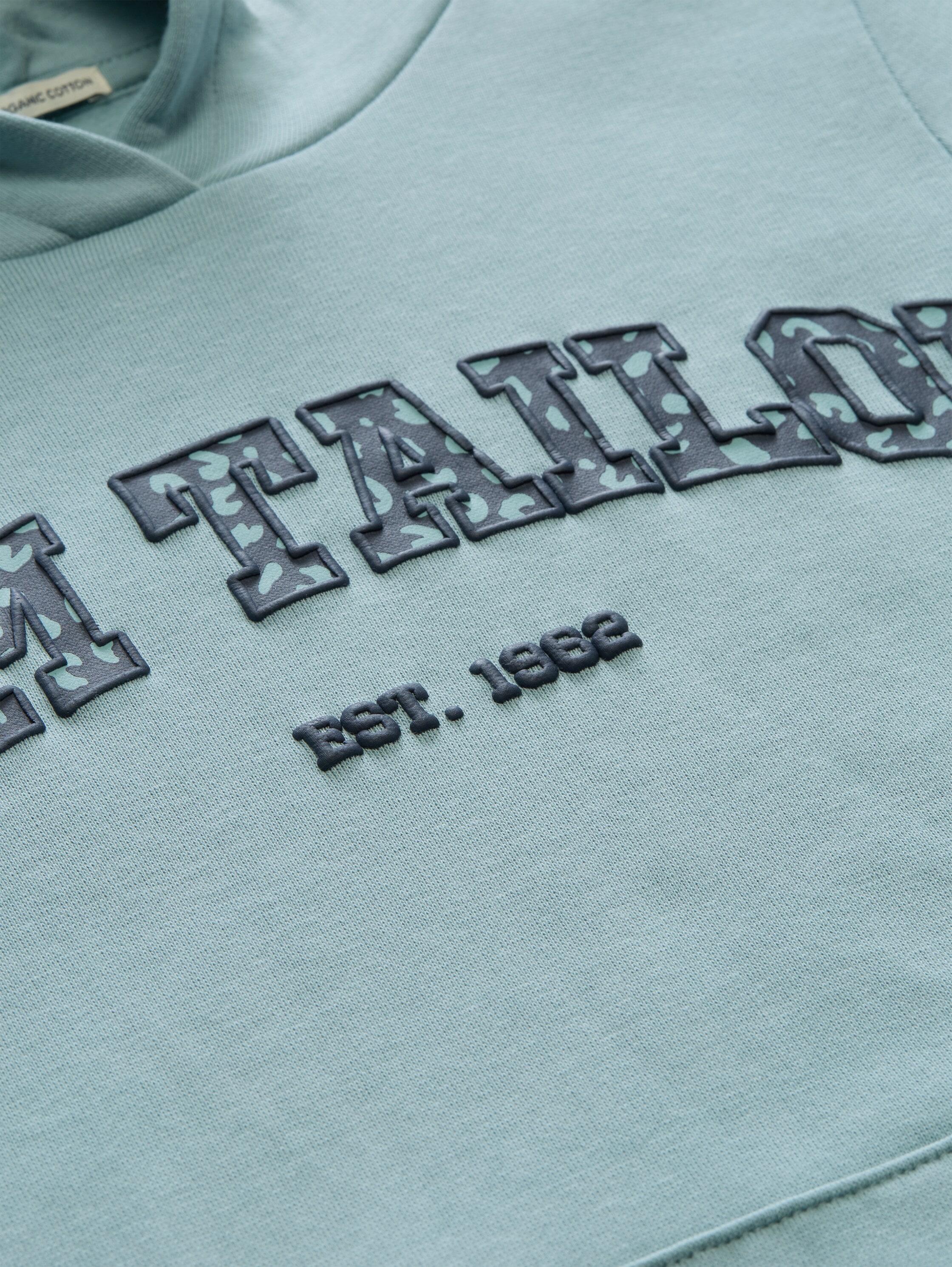 TOM TAILOR Sweat-shirt , avec impression du logo sur la poitrine
