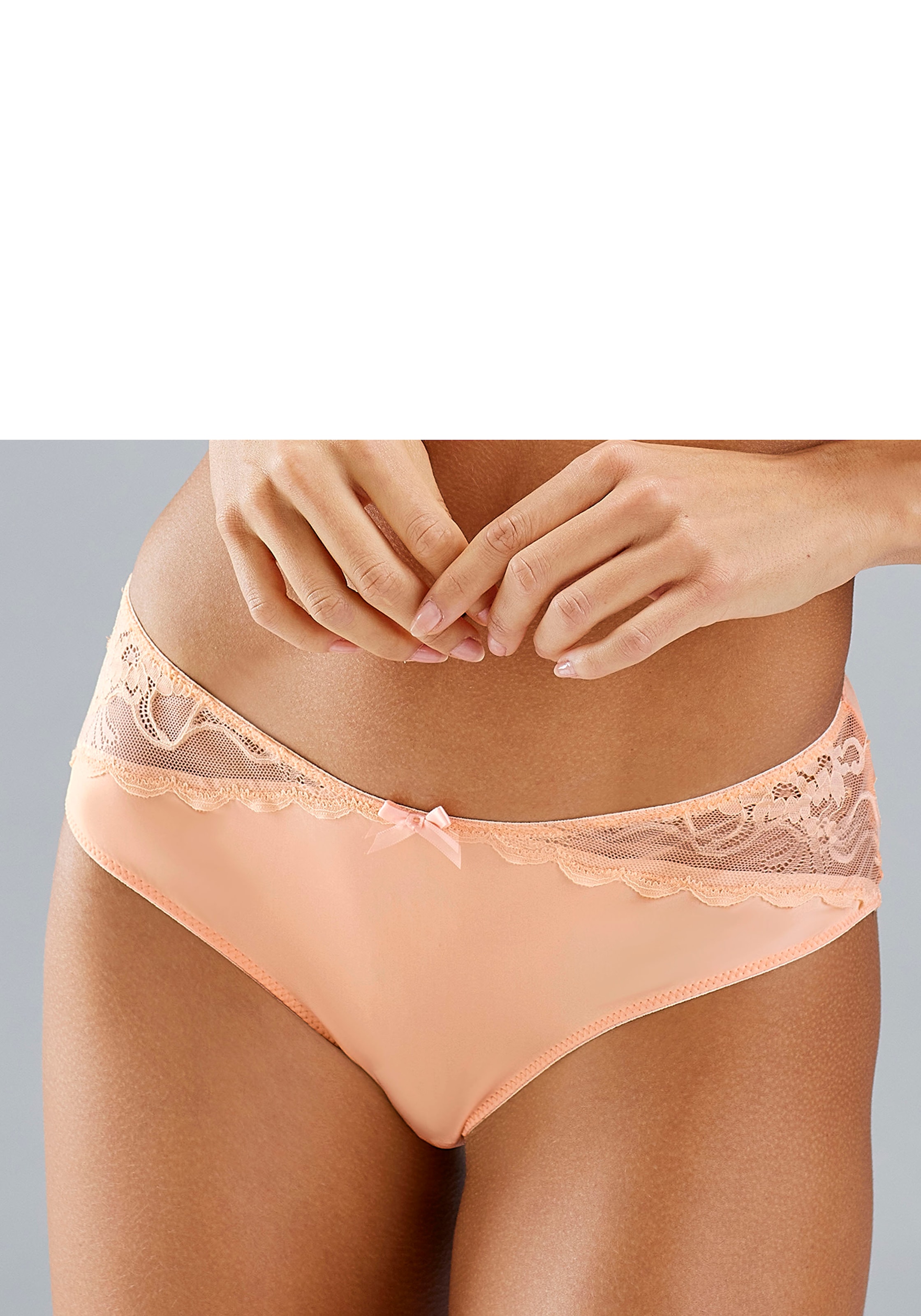 Image of LASCANA Tanga "Vittoria" mit Spitzeneinsätzen