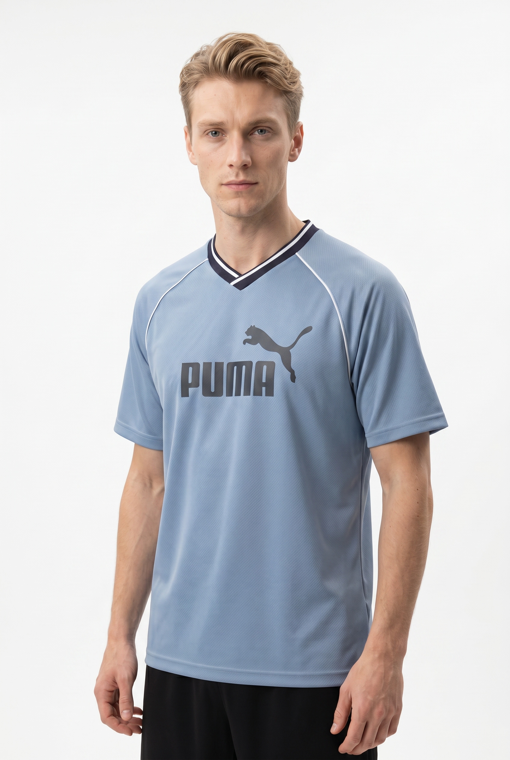 Image of PUMA T-Shirt "ESS FOOTBALL JERSEY" relaxed fit, Kurzarmdesign, mit DryCELL-Technologie
