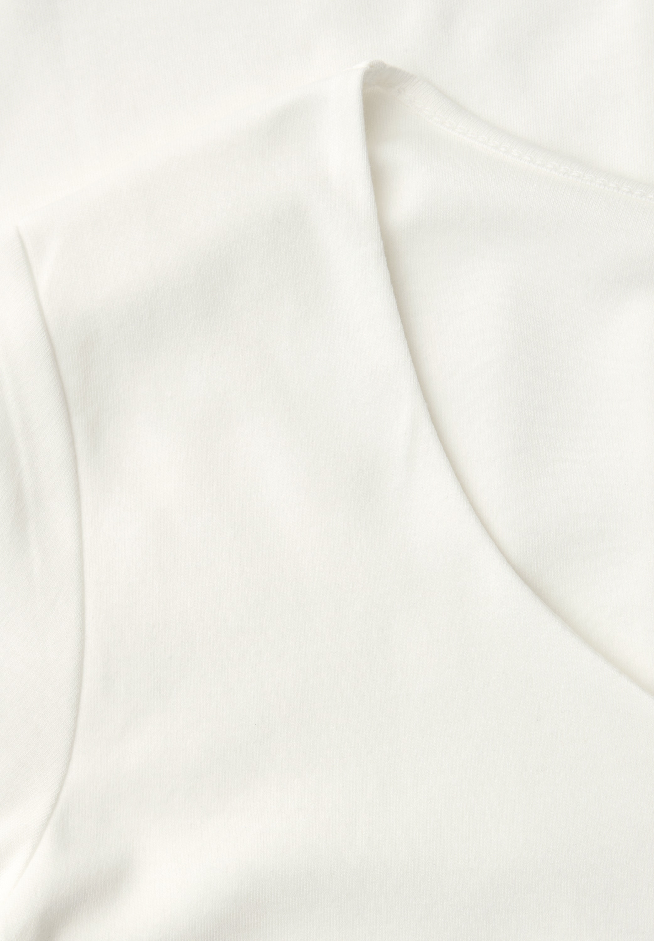 STREET ONE T-shirt à manches courtes »Style Ada« Sommershirt mit Herz-Ausschnitt