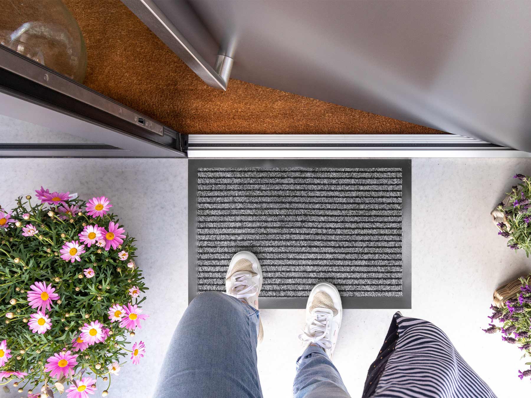 Primaflor-Ideen in Textil Fussmatte »OSLO«, rechteckig, 8 mm Höhe, Schmutzfangmatte, gestreift, meliert, rutschhemmend, waschbar