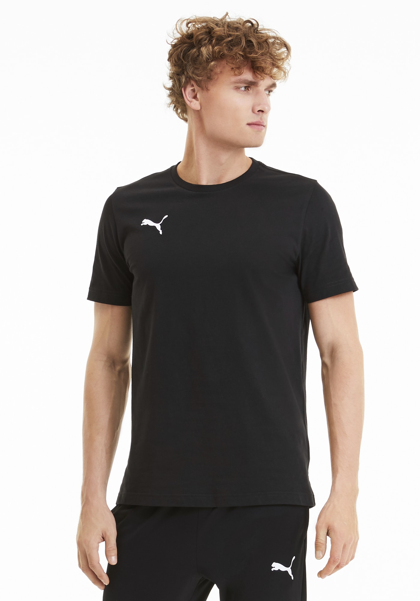 Image of PUMA Trainingsshirt "TEAMGOAL 23 CASUALS TEE" Slim fit Passform, Kurzarm, für Fussball, Rundhalsausschnitt