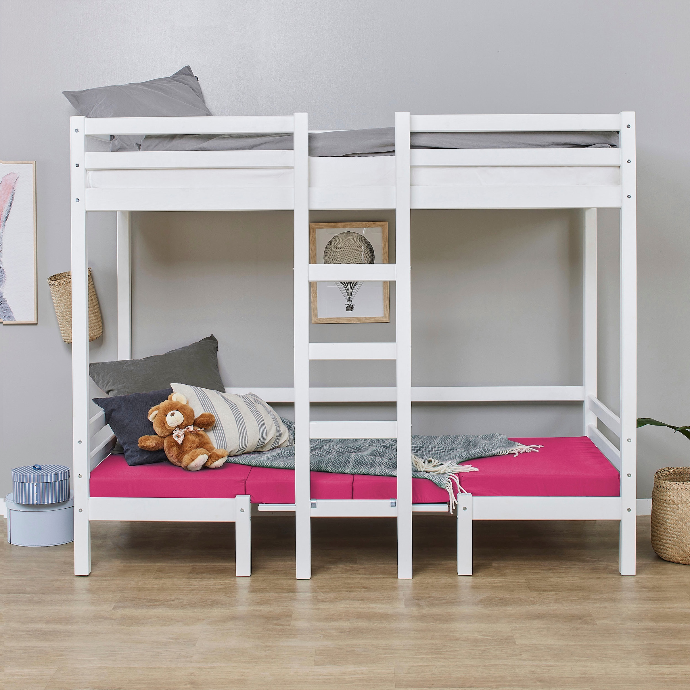 Hoppekids Hochbett »ECO Dream, Kinderbett mit Funktion - Praktisch & flexibel« Unteres Bett nutzbar als Bett oder Sitzgruppe. Matrazenbezug: PINK