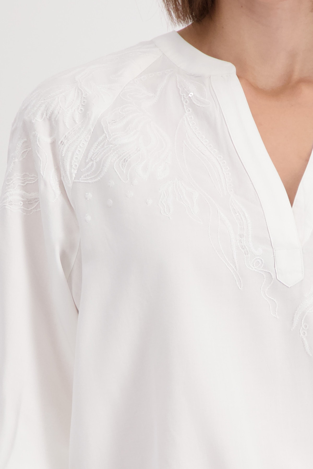 Monari Schlupfbluse »Stickerei« Regular fit mit Stickerei