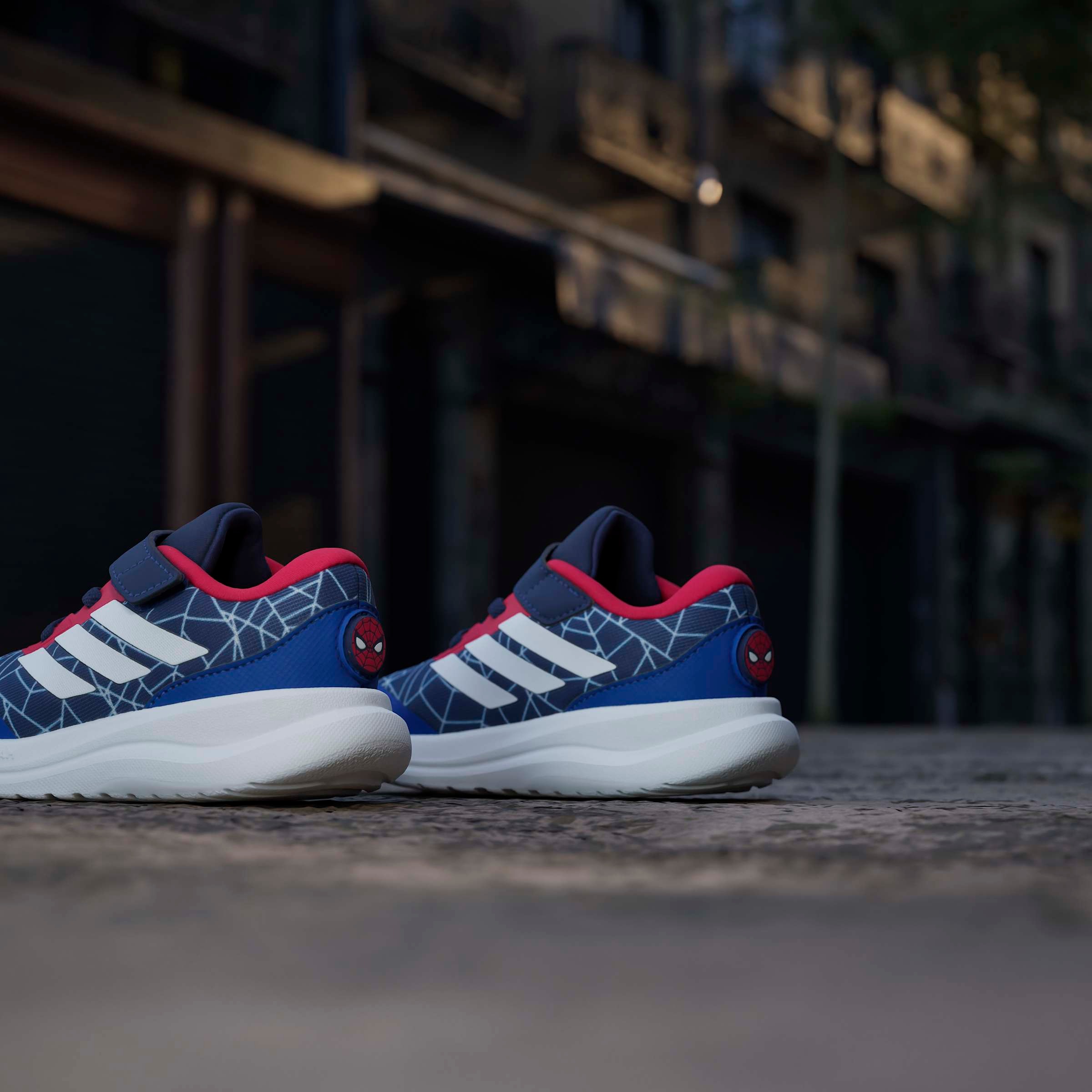 adidas Sportswear Sneakers »ADIDAS MARVEL SPIDER-MAN RUNFALCON 6 KIDS«  pour enfants