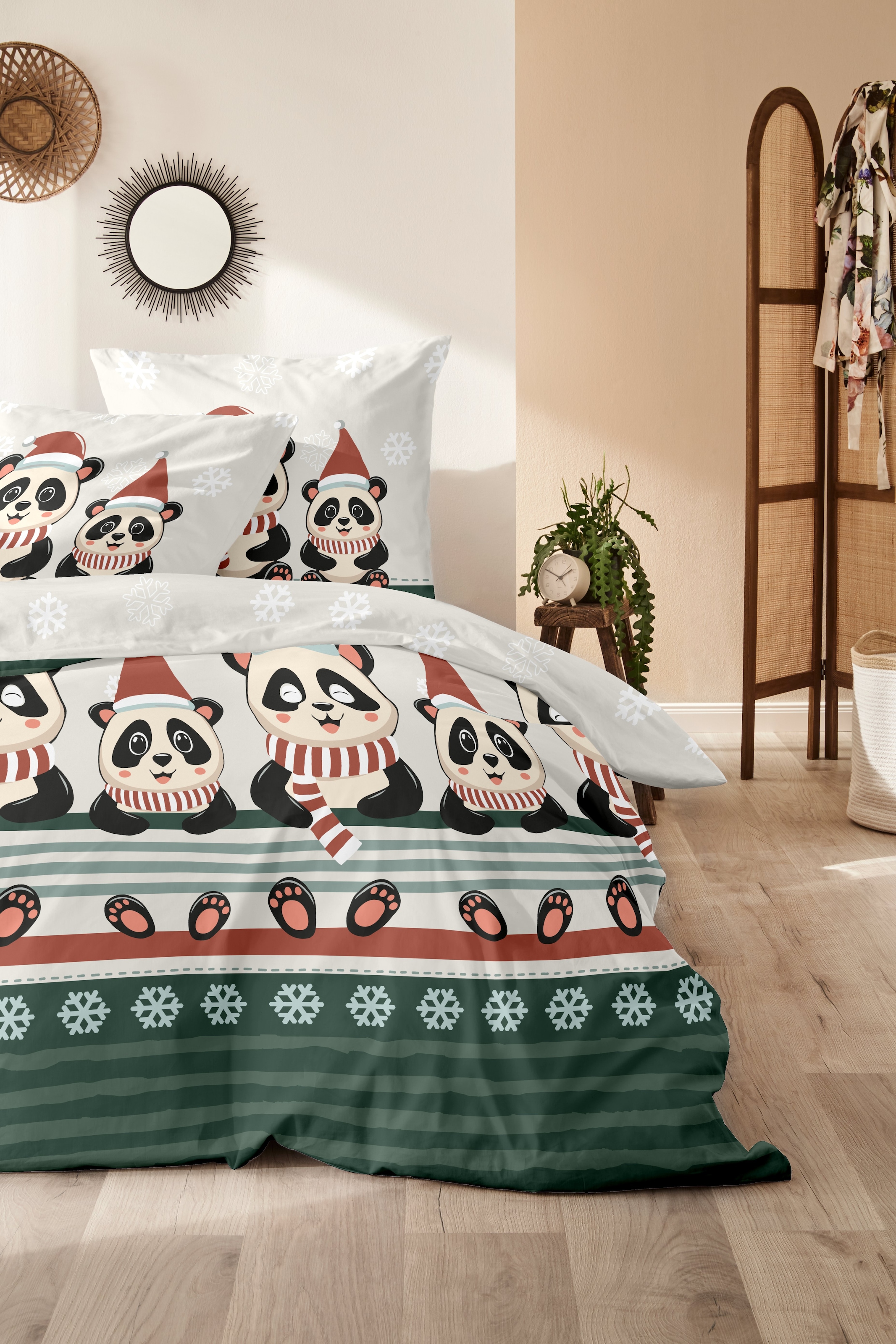 Primera Bettwäsche »Feinbiber-Bettwäsche Weihnachtspanda« 2 Stk. mit niedlichen Pandabären