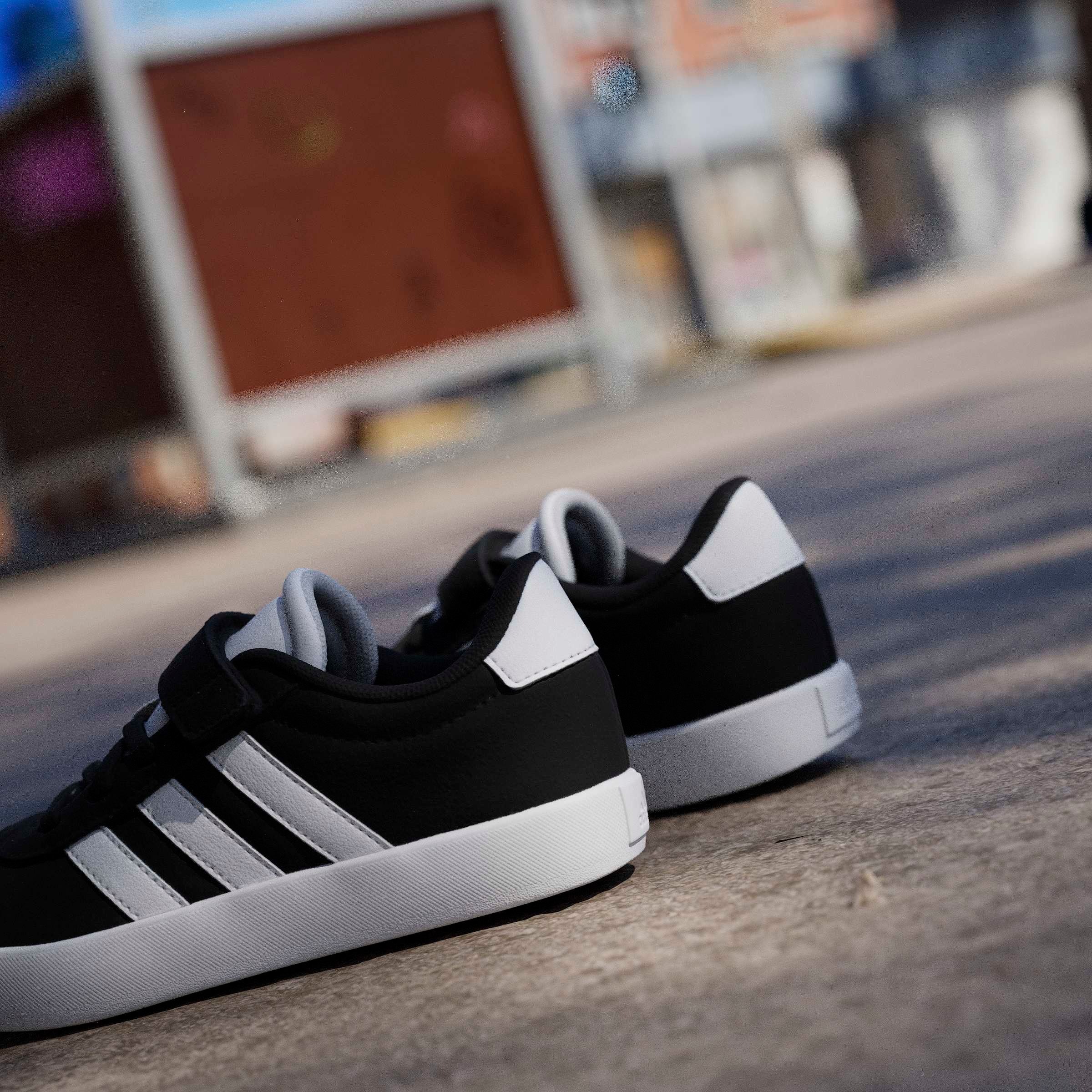 adidas Sportswear Sneaker »VL COURT 3.0«  inspiriert vom Design des adidas samba