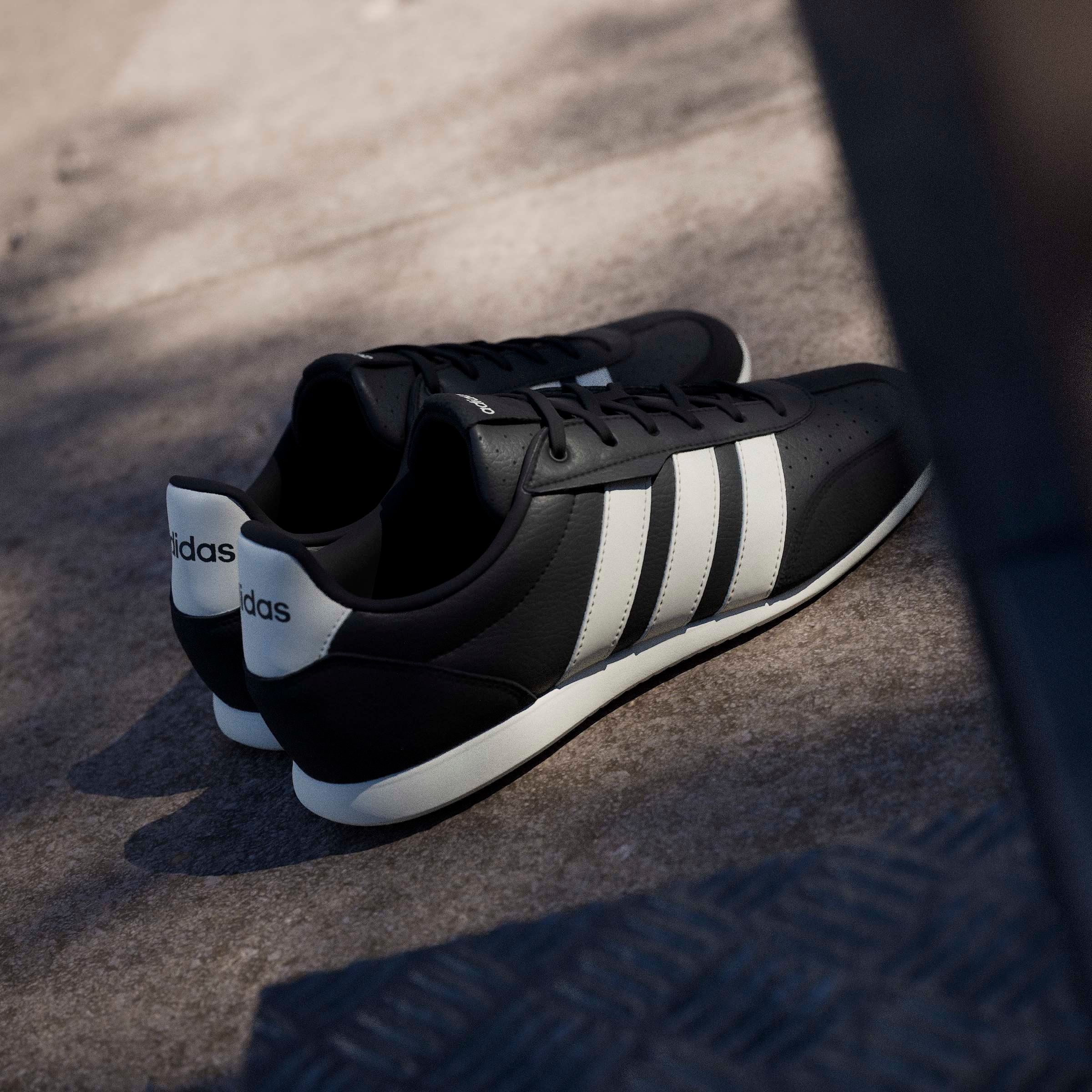adidas Sportswear Sneakers »BARREDA LO«