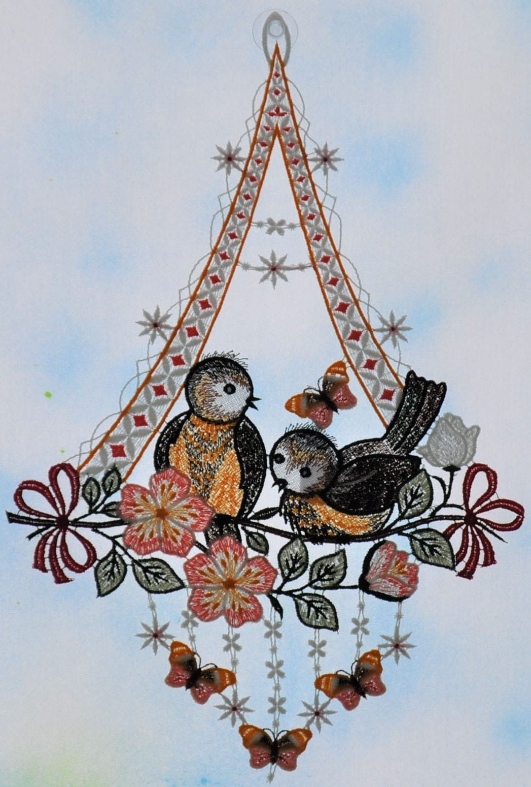 Image of Stickereien Plauen Fensterbild "Vögel mit Schmetterling"