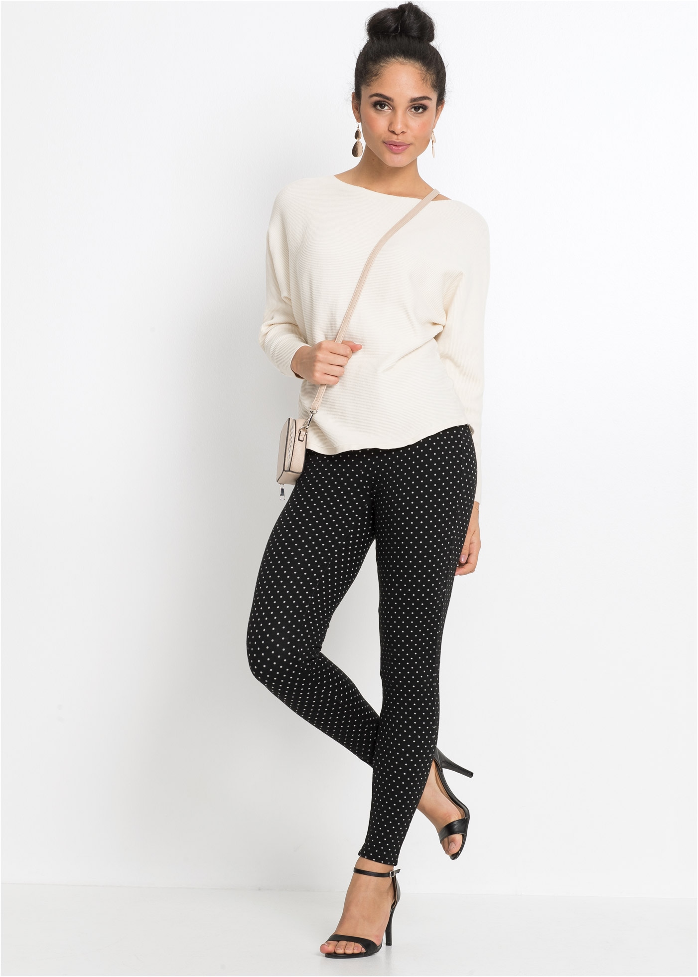 bonprix Strickpullover »Oversize-Ripp-Pullover« aus Baumwolle und Polyamid, weiter Ausschnitt, Oversize-Passform