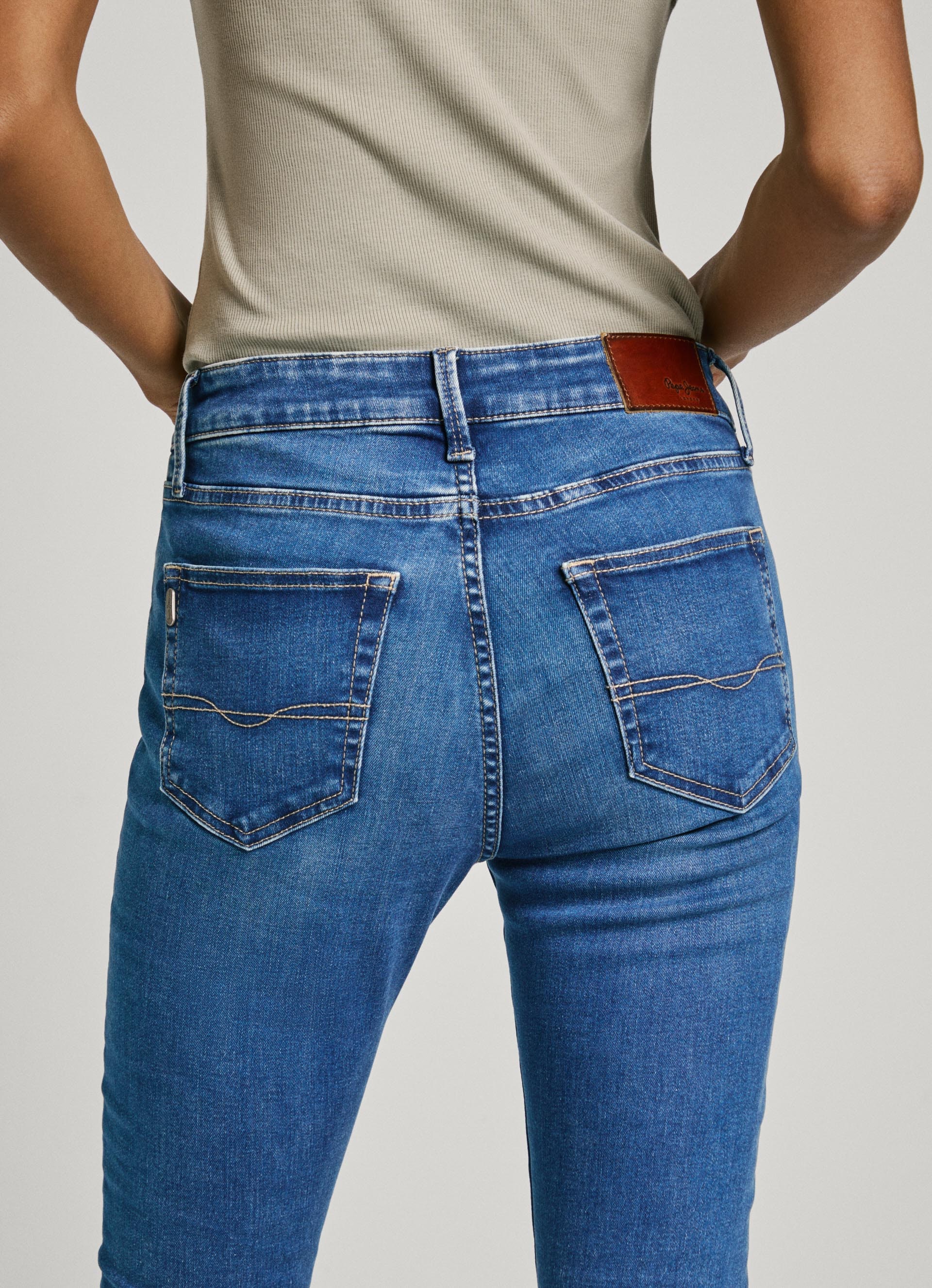 Pepe Jeans Skinny-fit-Jeans »SKINNY JEANS MW«, in verschiedenen Waschungen