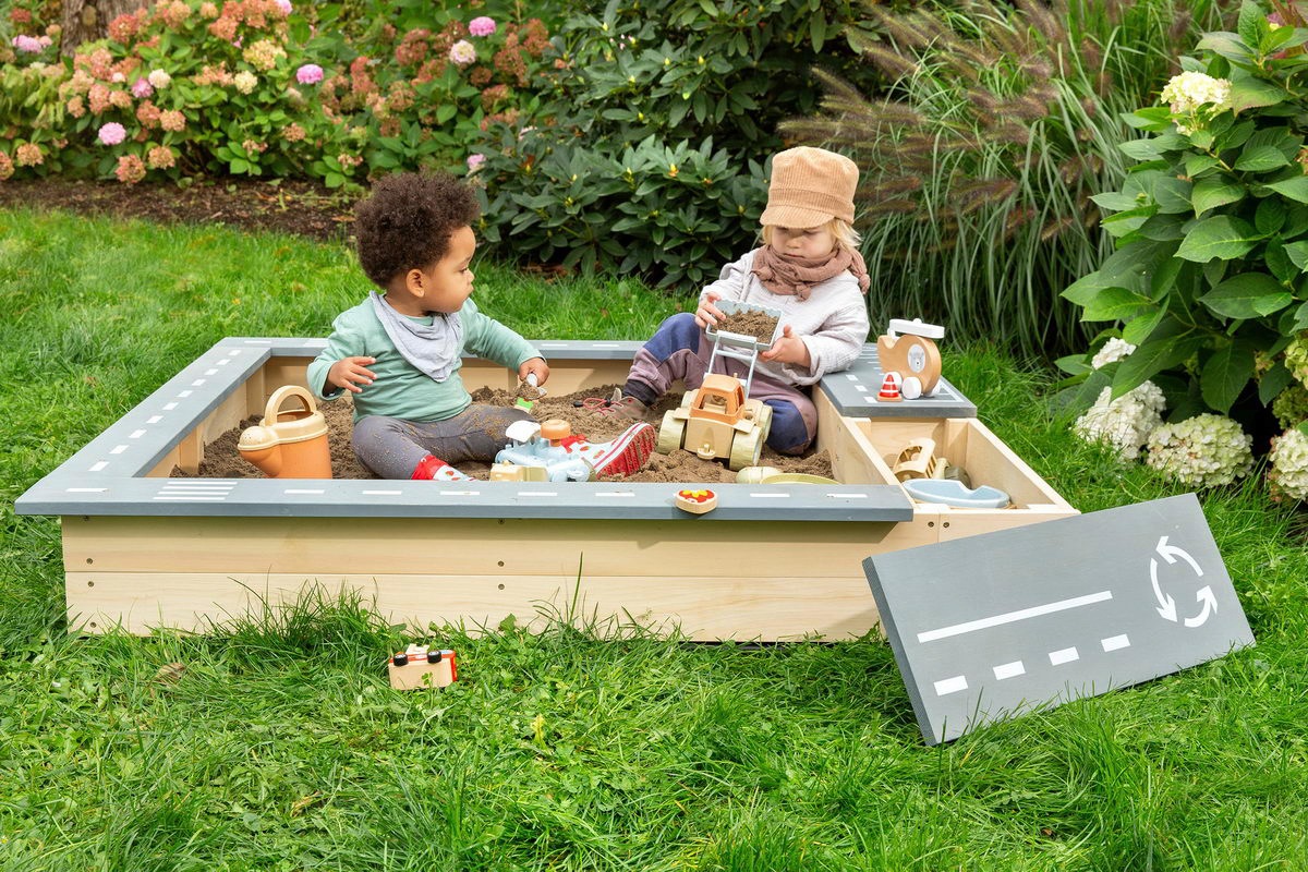 Image of MUDDY BUDDY® Sandkasten »Highway Hero«, natur - lavagrau bei Ackermann Versand Schweiz