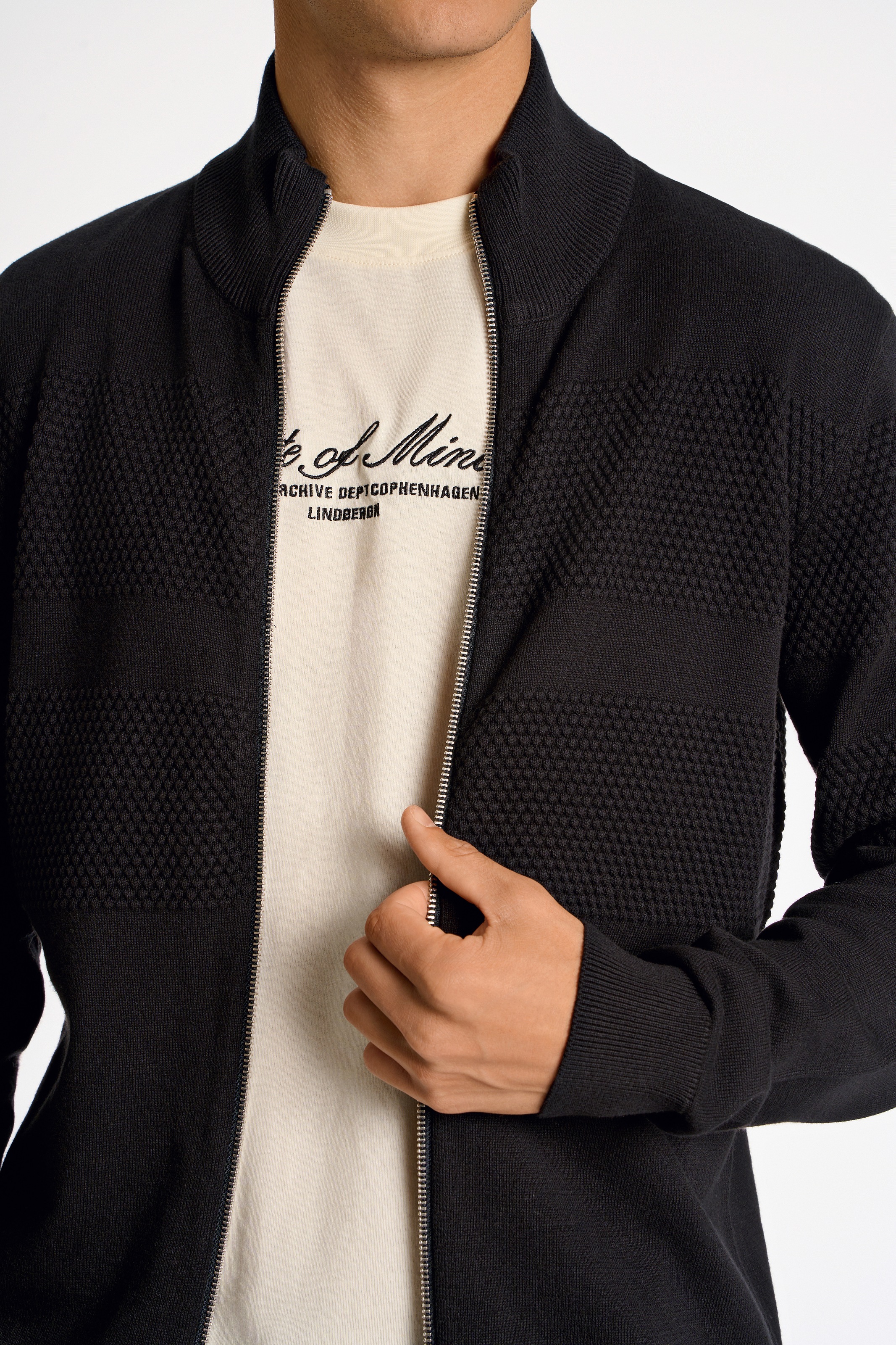 LINDBERGH Strickjacke, mit Stehkragen und Reissverschluss