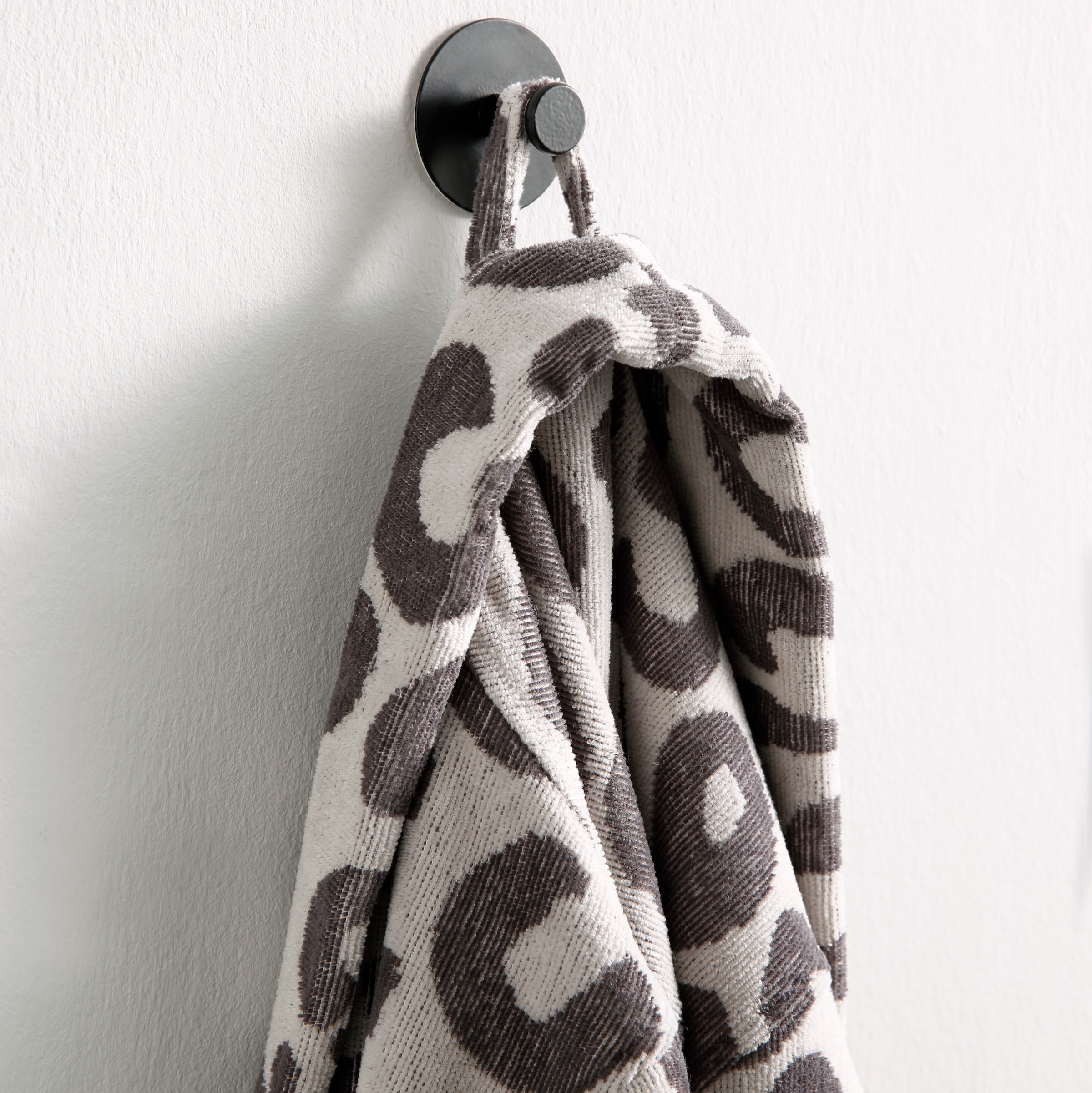 GOODproduct Unisex-Bademantel »Anna Leo, ideal für Sauna & Spa, Hotelbademantel, Morgenmantel« 1 Stk. für Damen & Herren, mit Taschen, S-3XL, trendiger Animal Print