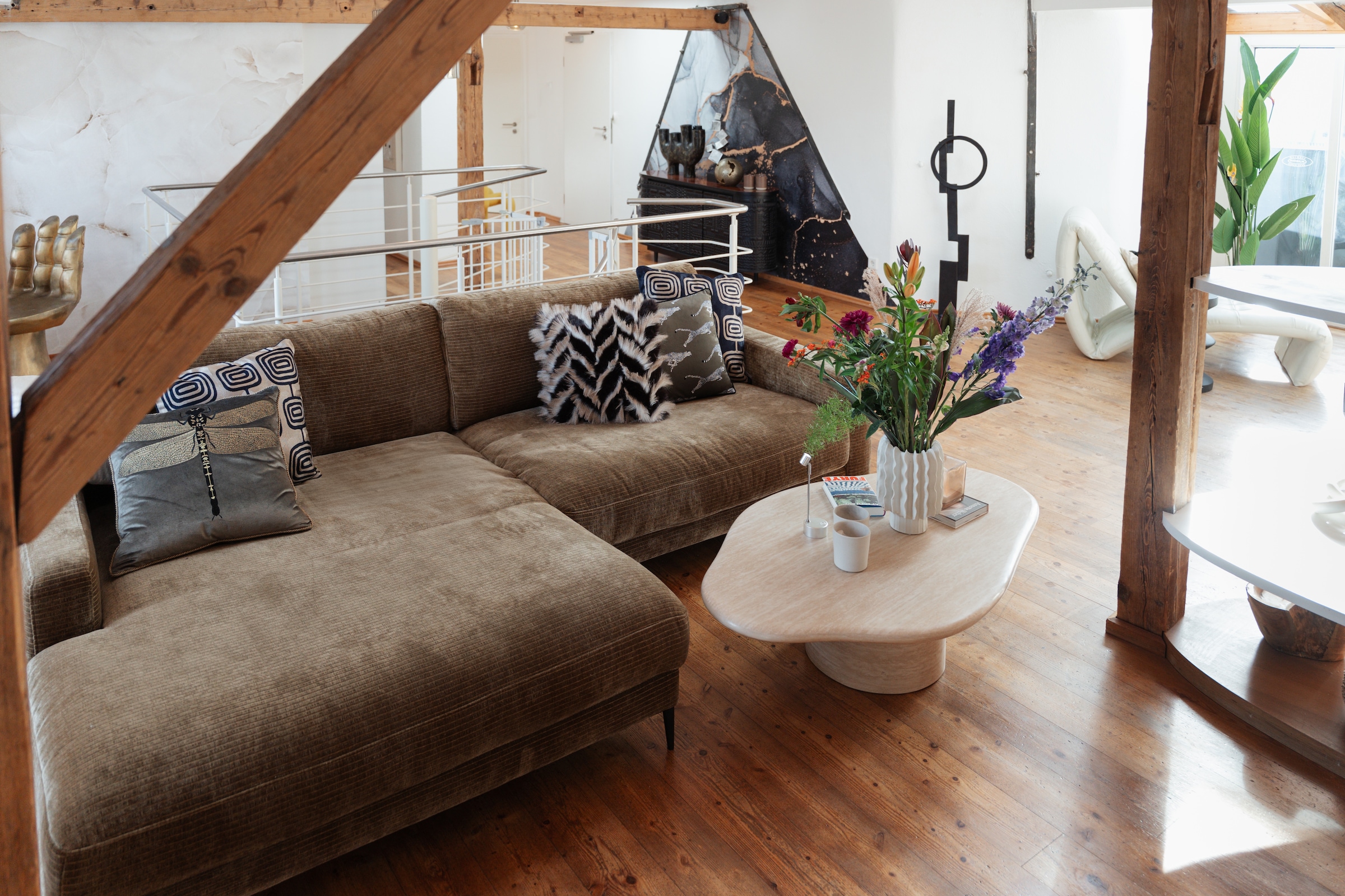 Kare Design Coussin décoratif »Catena Square, Kissenhülle mit Füllung, 50x50 cm« stützt Kopf und Nacken angenehm und sorgt für erholsamen Schlaf