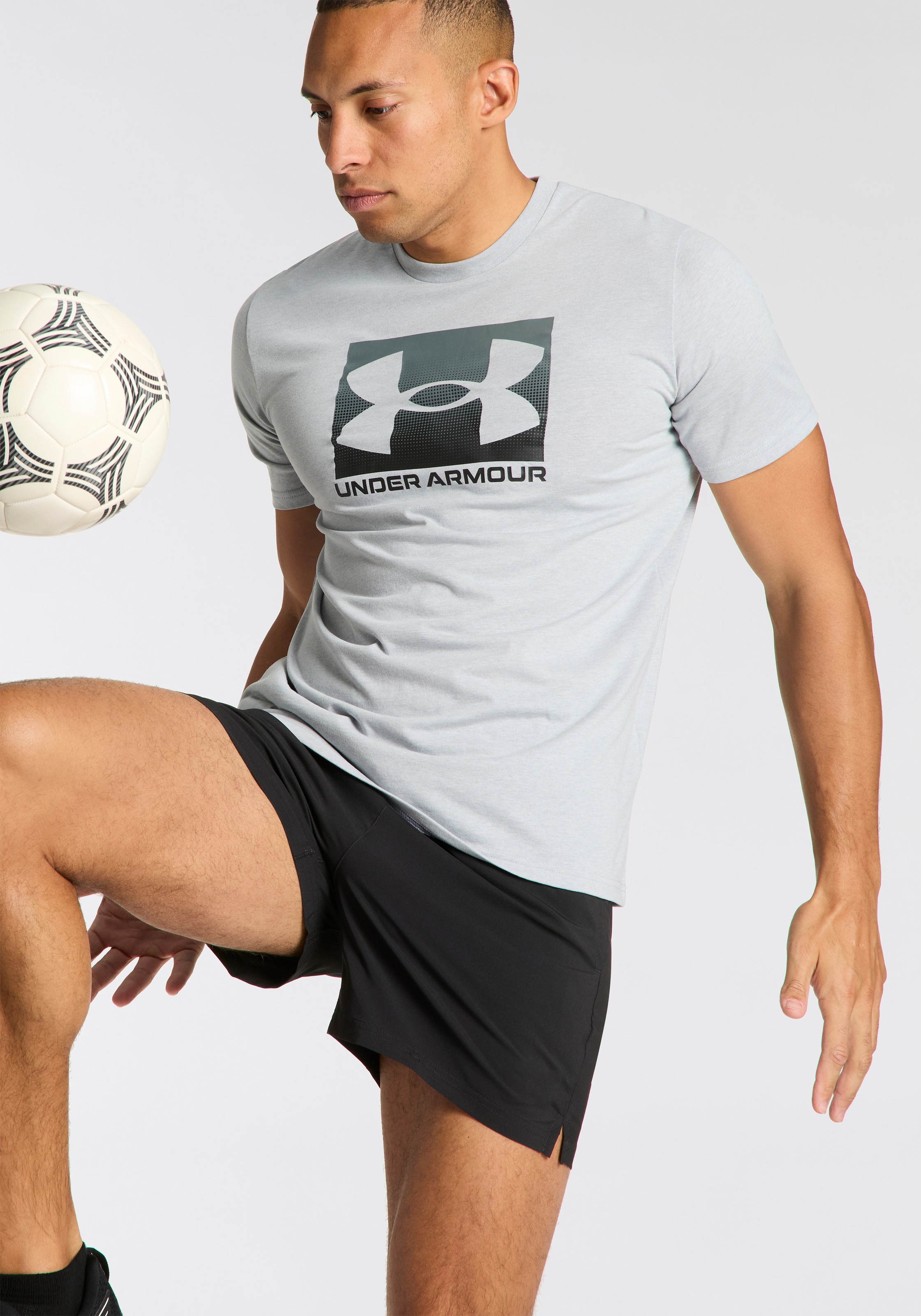 Under Armour® T-Shirt »UA M BOXED SPORTS UPDATED SS«