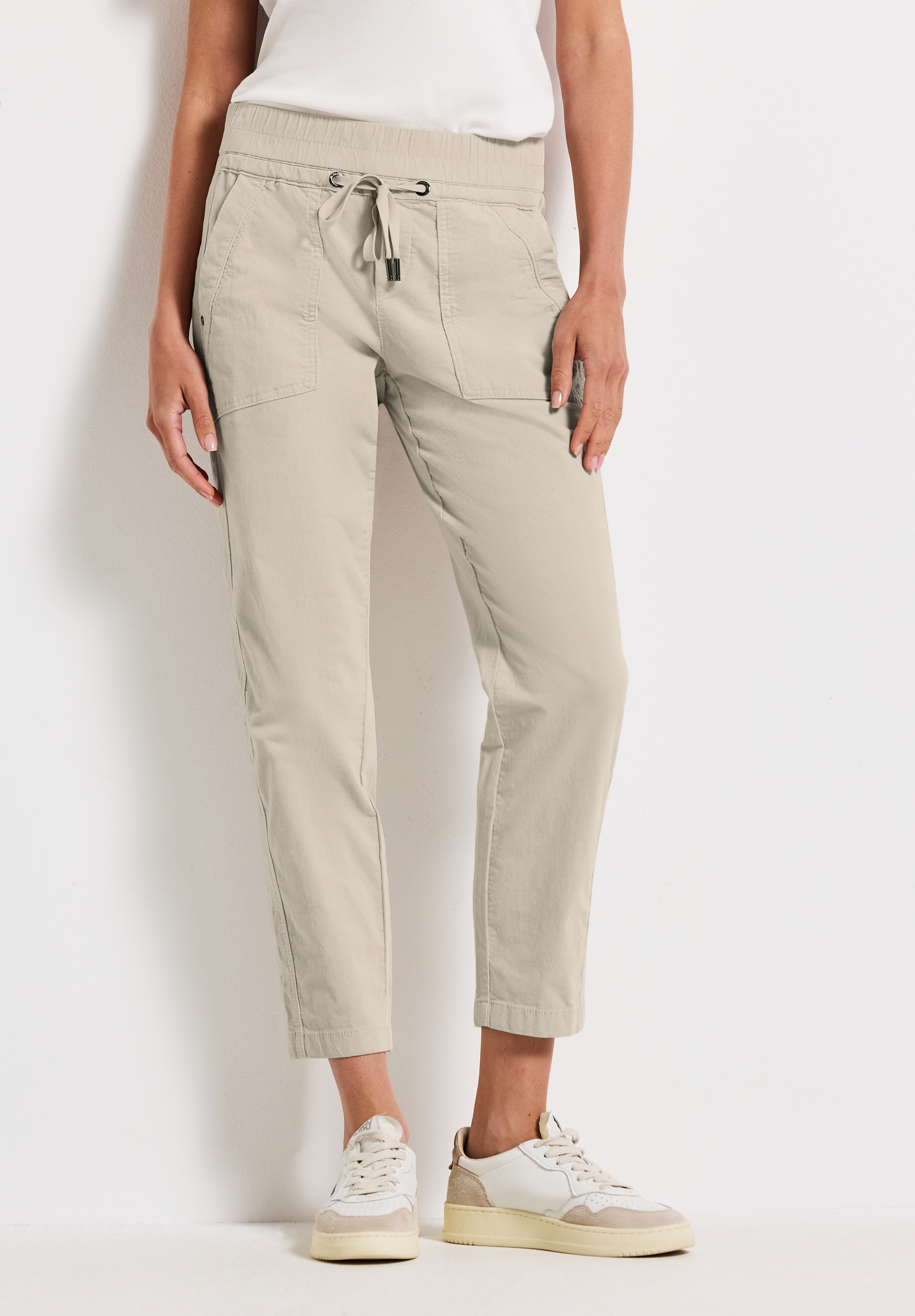 Image of STREET ONE Cordhose "Style Bonny" mit Taschen