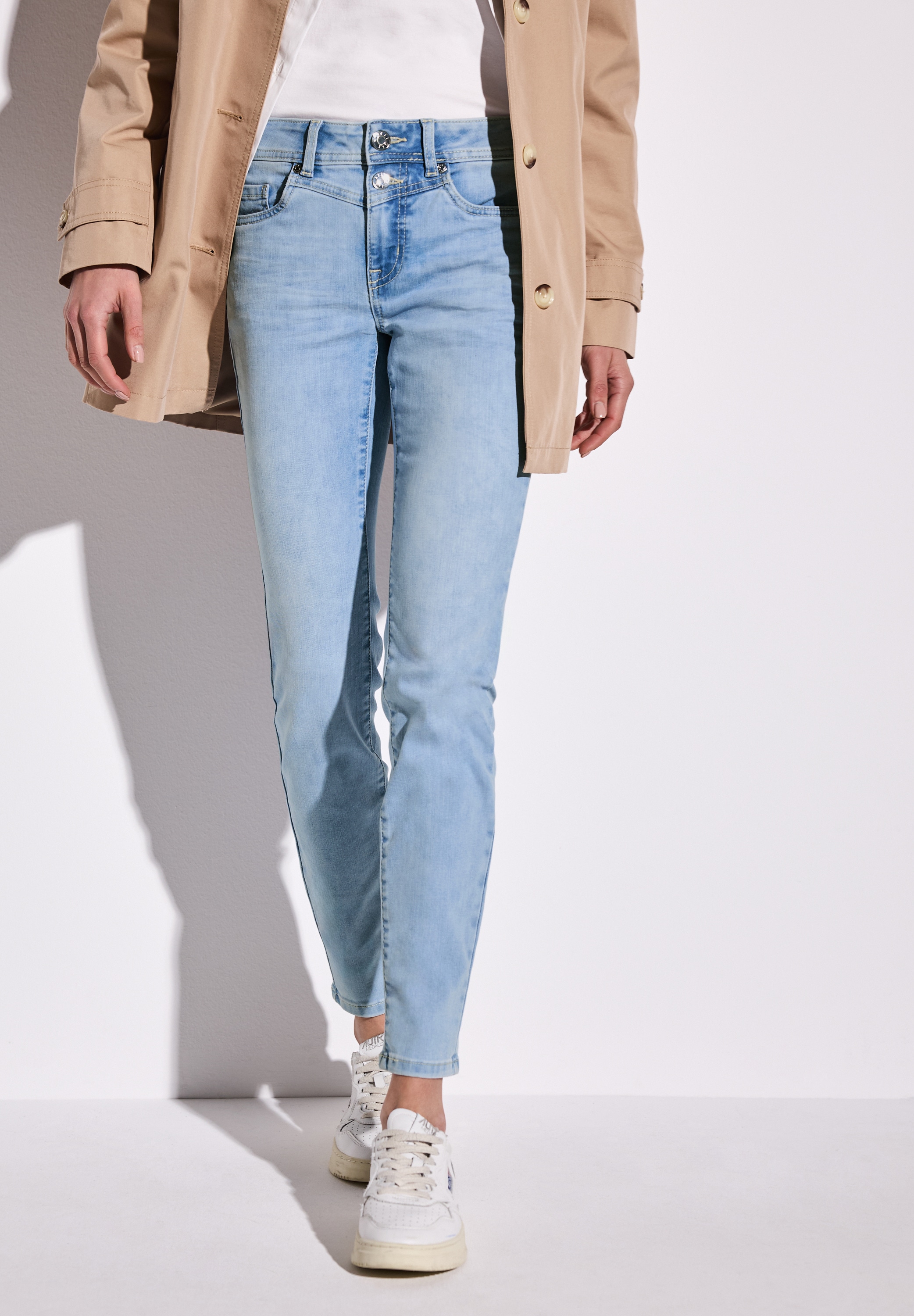 STREET ONE Slim-fit-Jeans »Style YORK«, im Five-Pocket Style