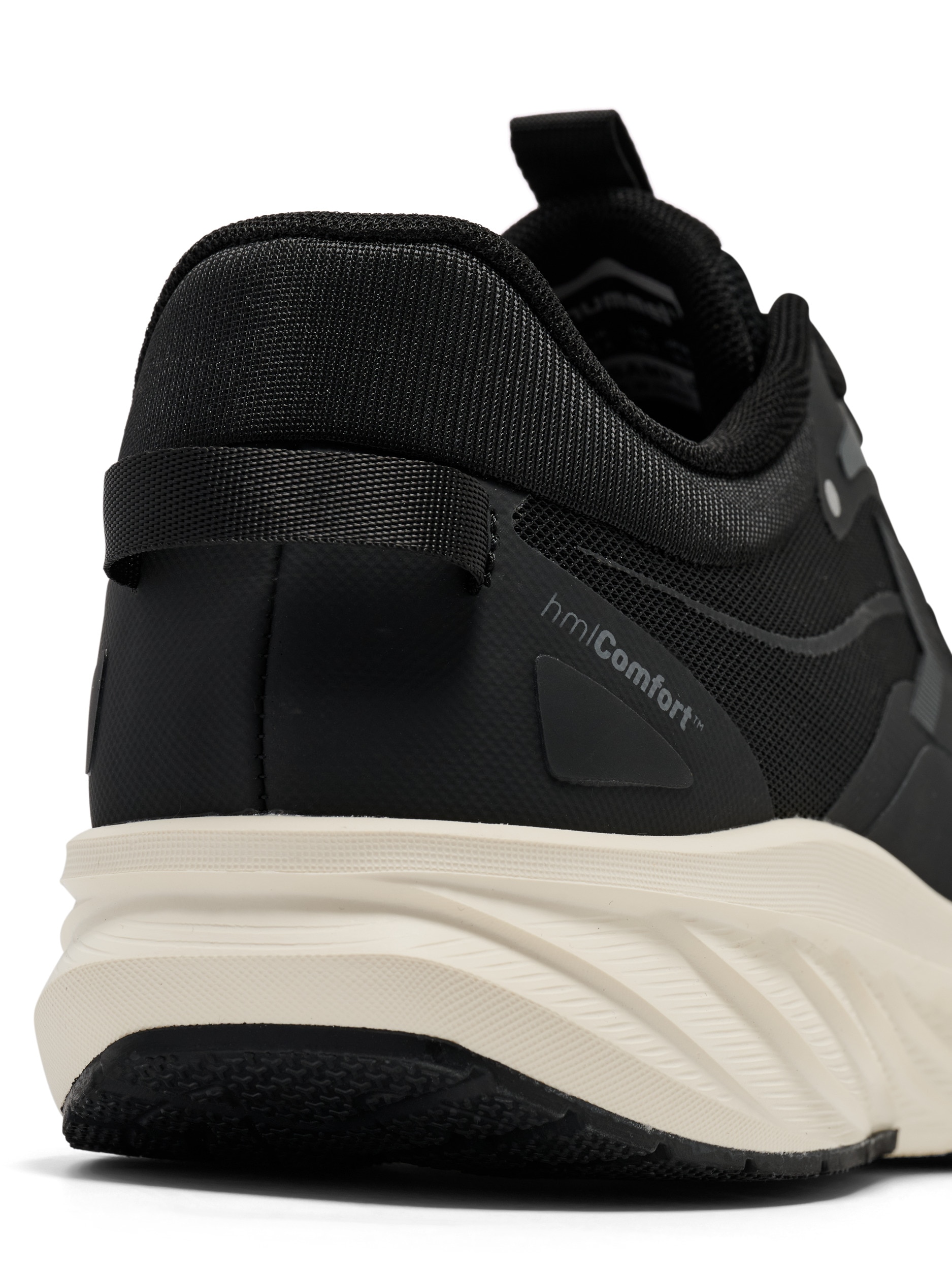 hummel Sneakers »FOCUS 8000«  matière supérieure respirante, fort amorti, lacets
