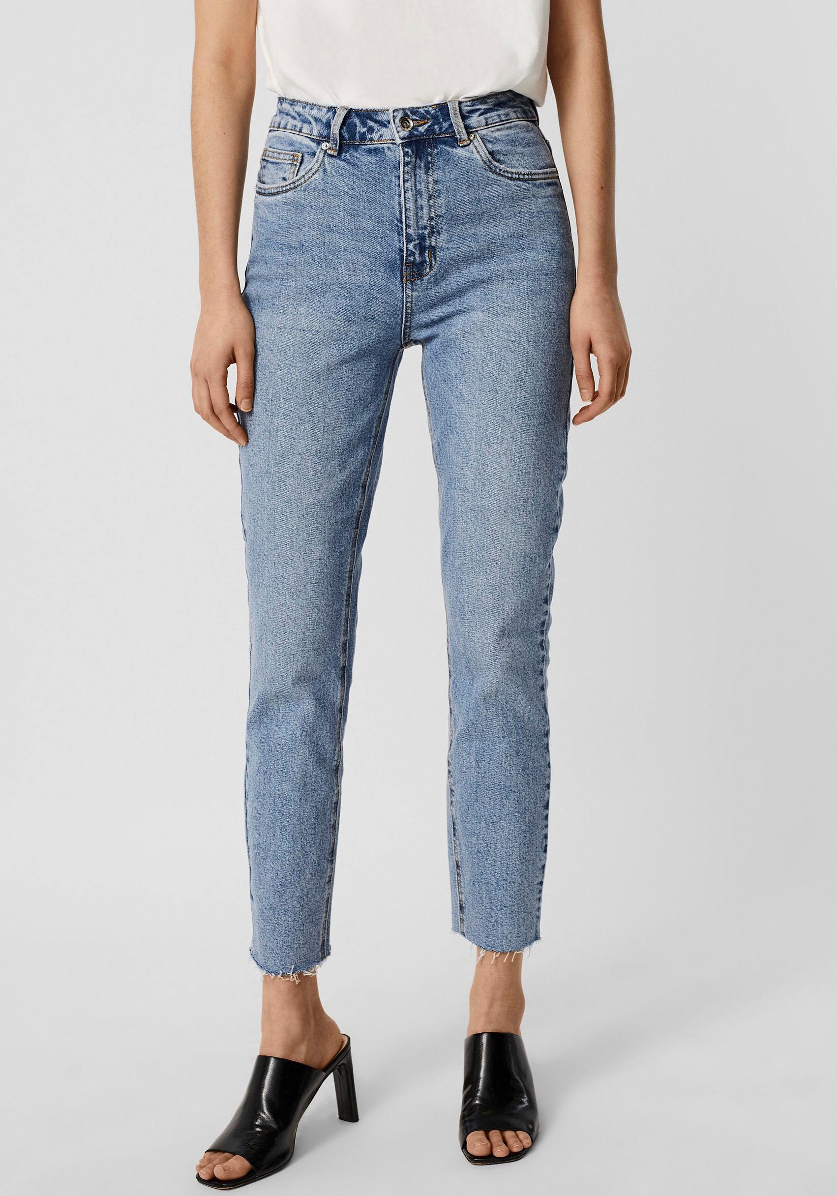 Image of Vero Moda Straight-Jeans "VMBRENDA" mit leicht ausgefranstem Saum, stonewashed für einen Used-Look