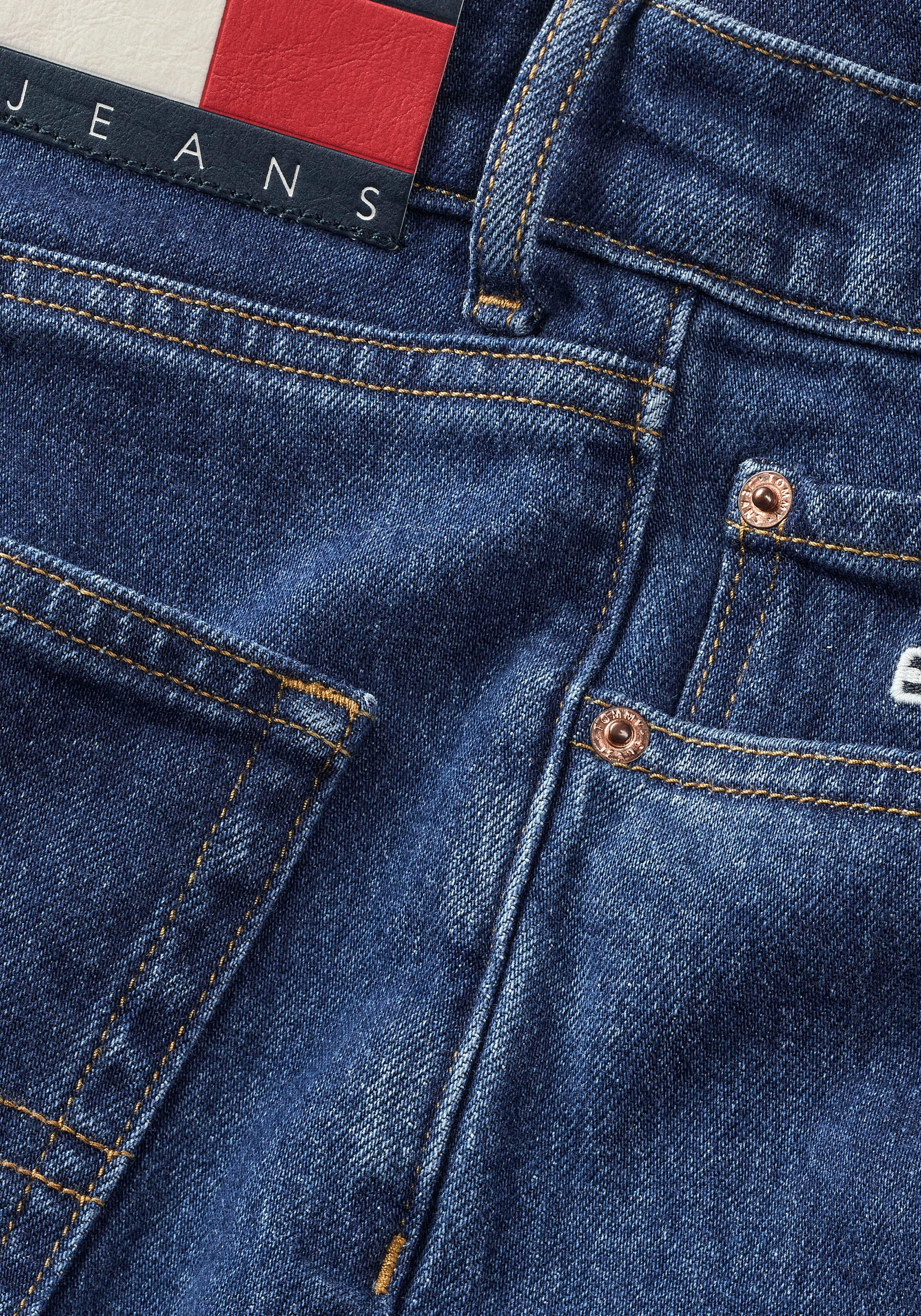 Tommy Jeans Tapered-fit-Jeans »Isaac Relaxed Tapered«, im 5-Pocket-Style