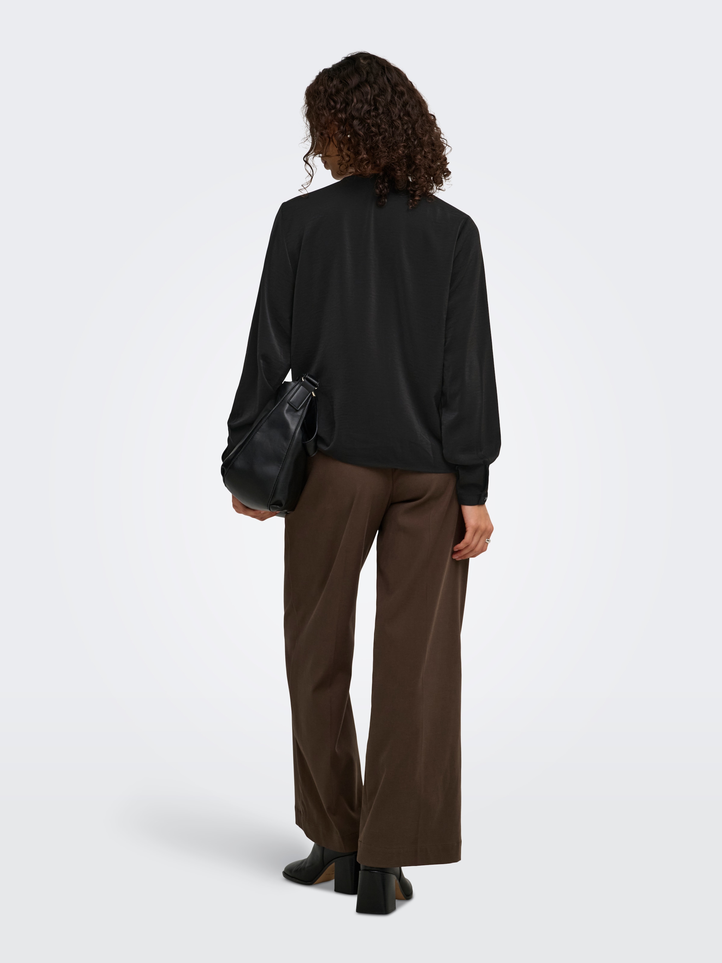 JDY Blouse à enfiler »JDYAYA L/S COLLAR SHIRT WVN NOOS« Polyester