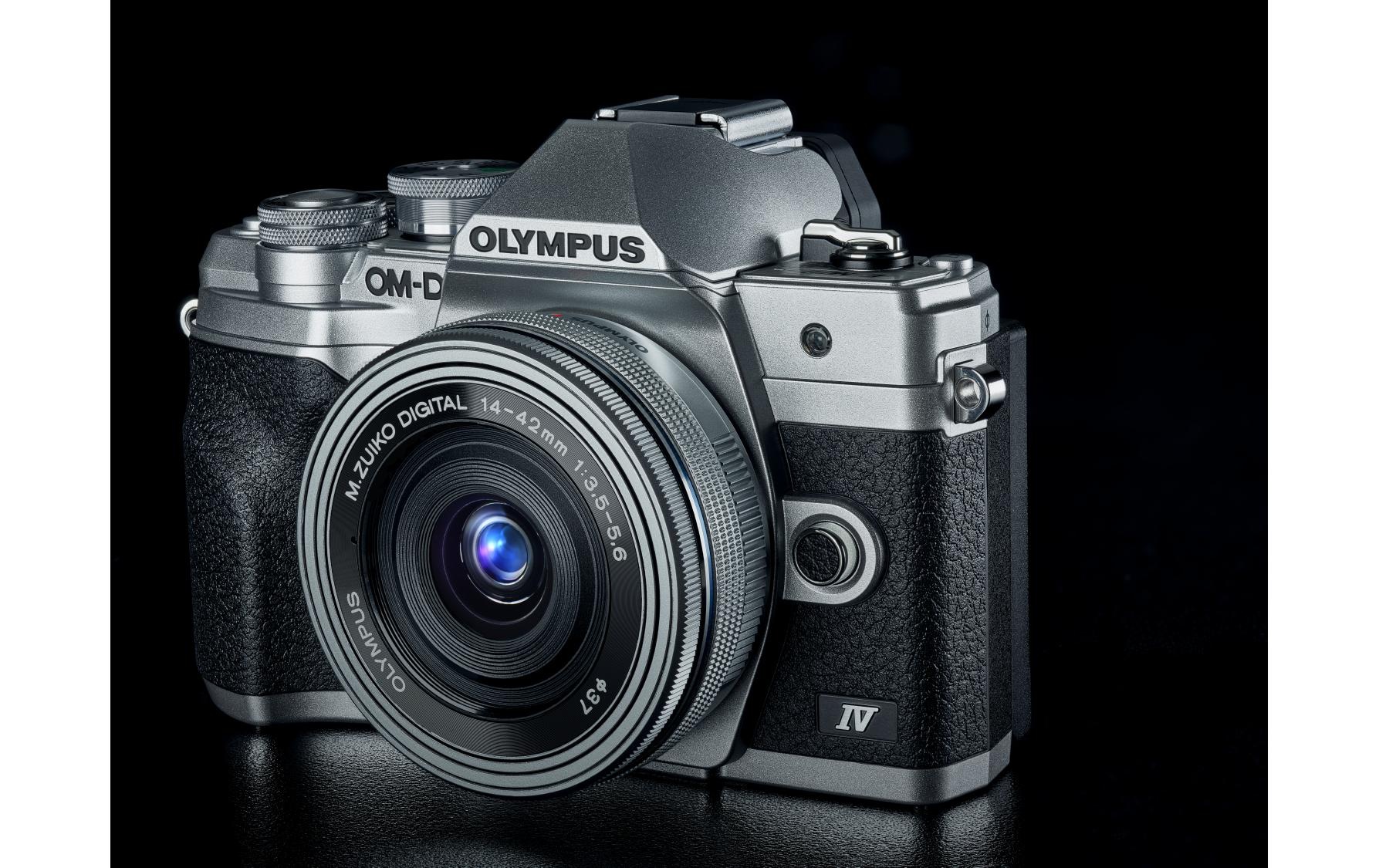 Olympus Kompaktkamera »E-M10 Mark IV Kit 14-42 Silber«, 20,3 MP, WLAN (WiFi)