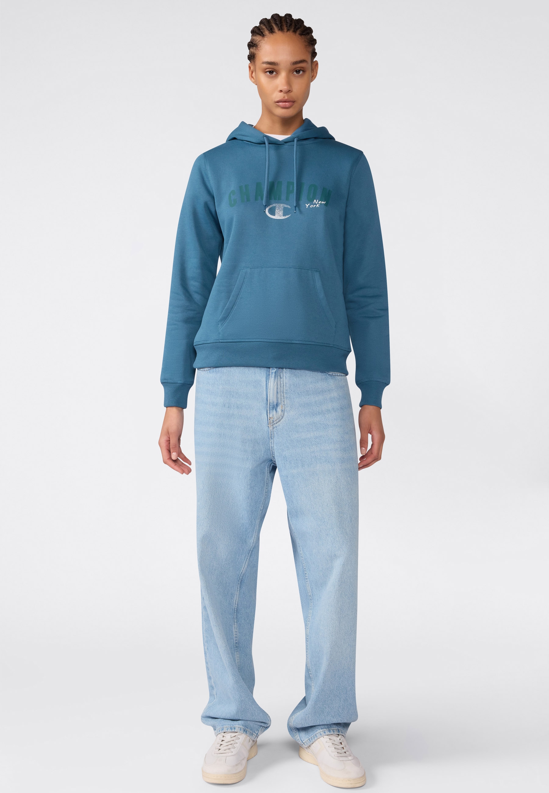 Champion Kapuzensweatshirt »SPORTWEAR HOODIE Slim Fit«, mit sportlicher Optik, körpernahe Slim-Fit-Passform, moderner Schnitt
