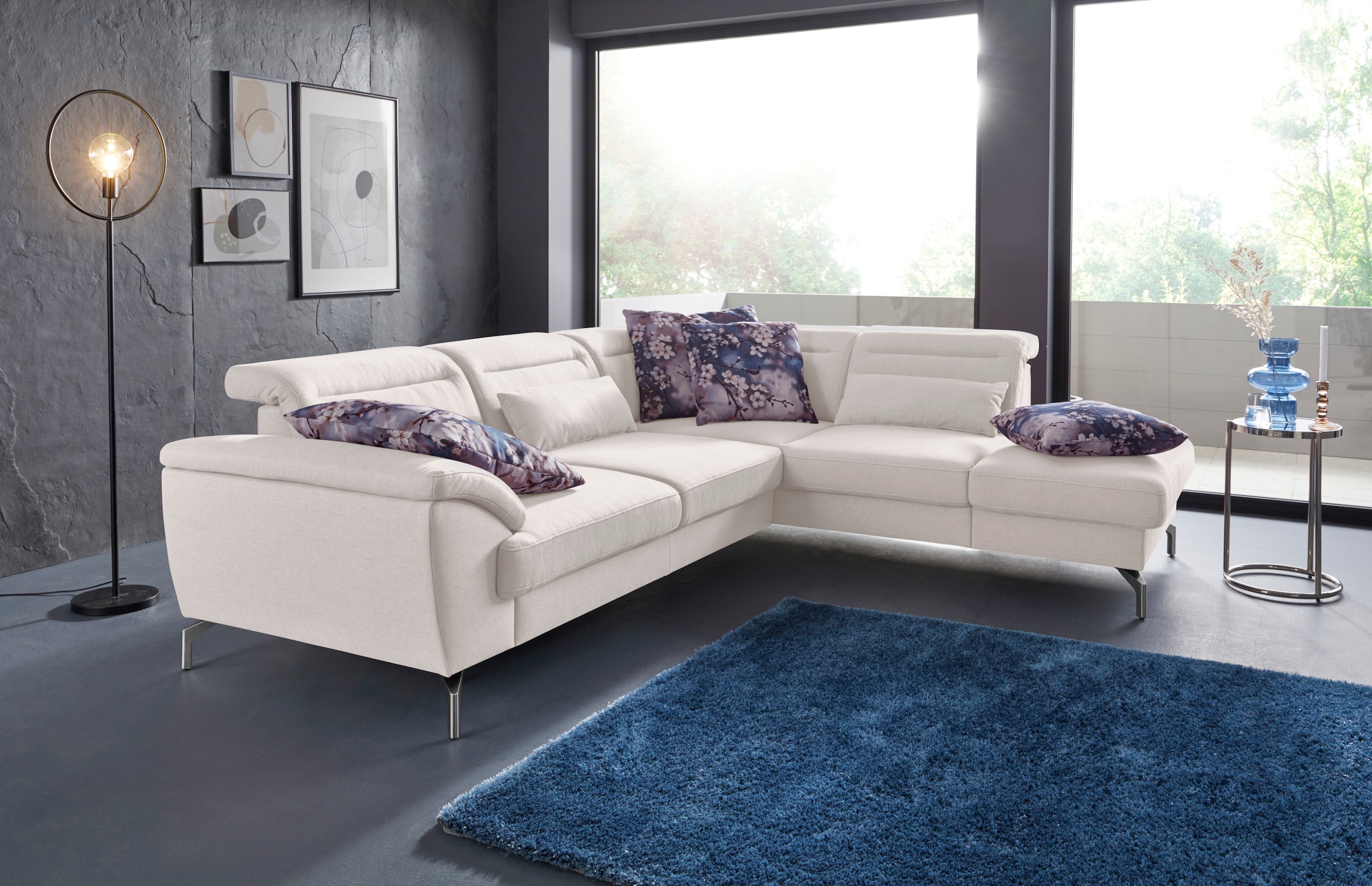 sit&more Ecksofa »Percy L-Form« 15 cm Fusshöhe, Sitztiefenverstellung, wahlweise in 2 Fussfarben