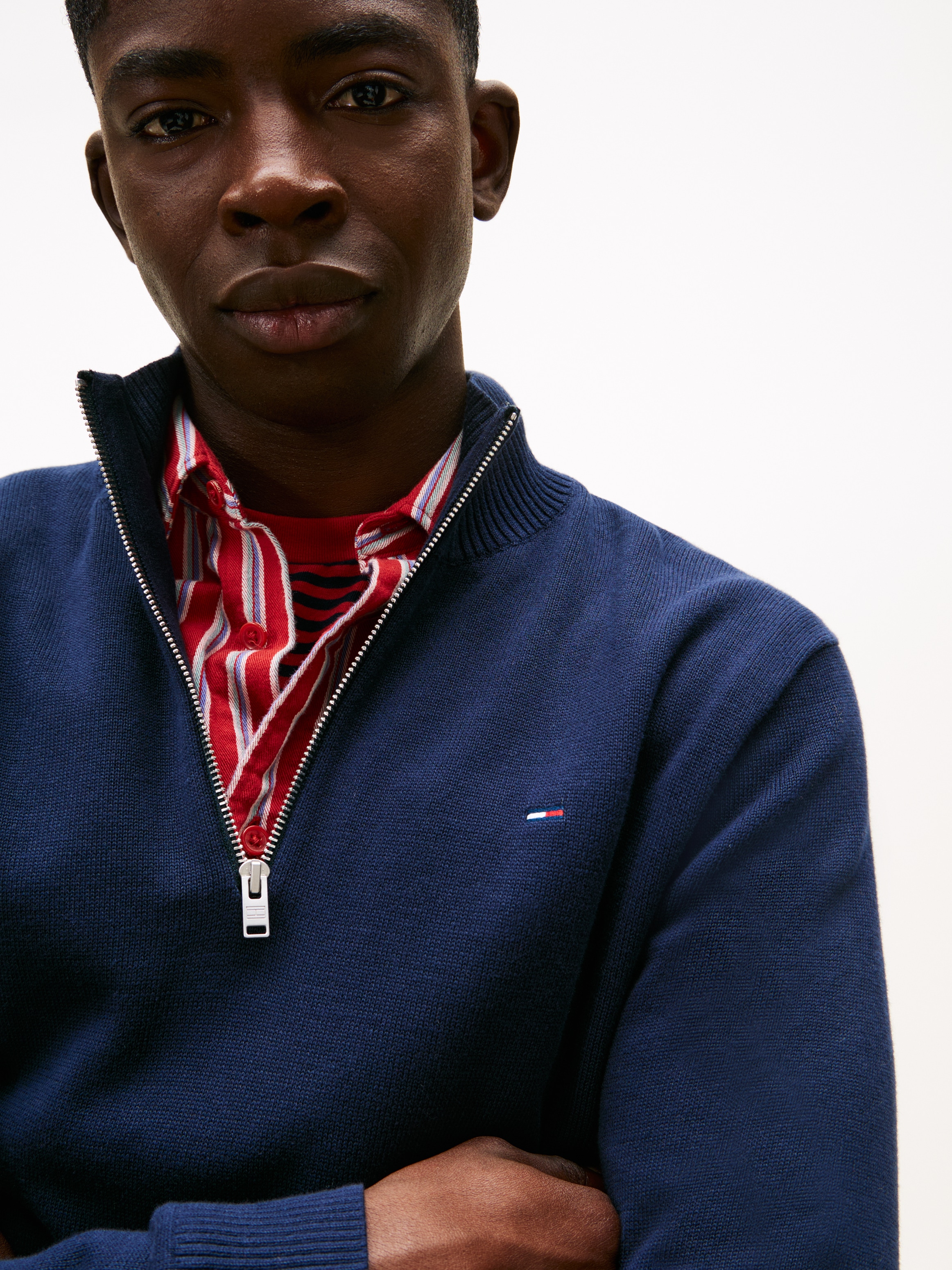 Tommy Jeans Strickpullover »TJM SLM ESS LIGHT ¼ ZIP SWTR EXT« Mit Rundhalsausschnitt