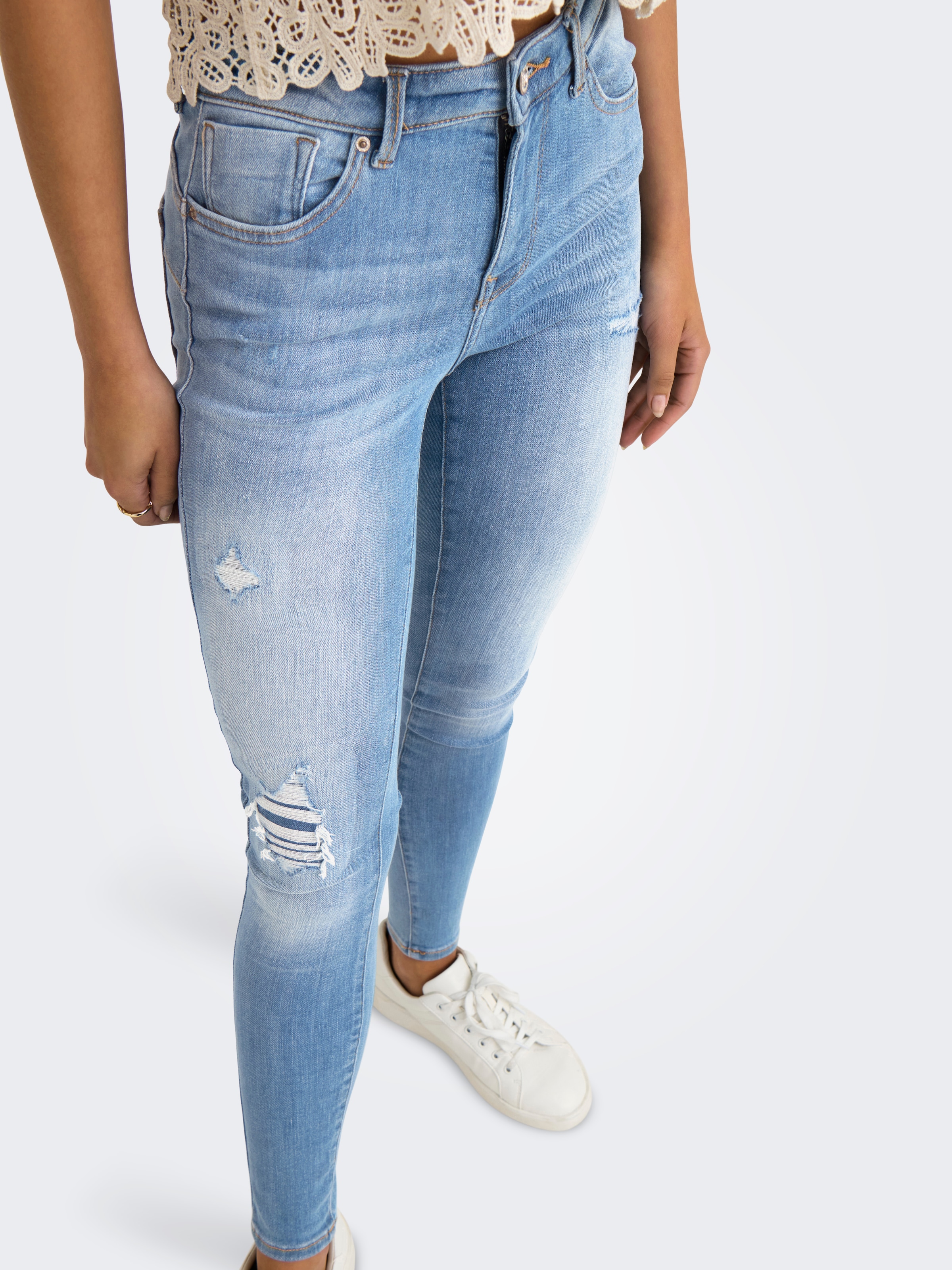 ONLY Skinny-fit-Jeans »ONLPOWER MW PUSH UP SK REP DNM«
