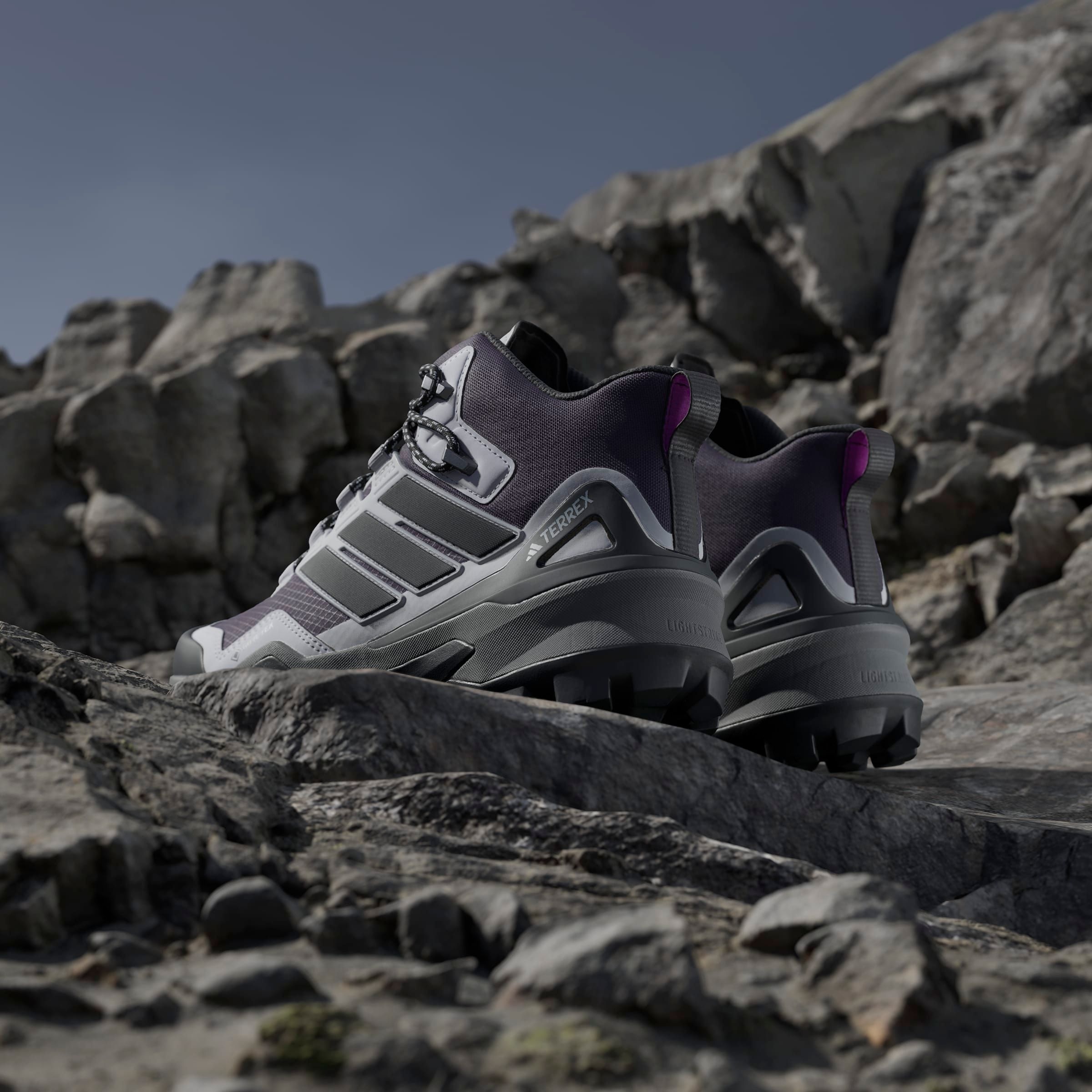 adidas TERREX Wanderschuh »TERREX SKYCHASER MID GORE-TEX«  wasserdicht dank Gore-Tex Membrane