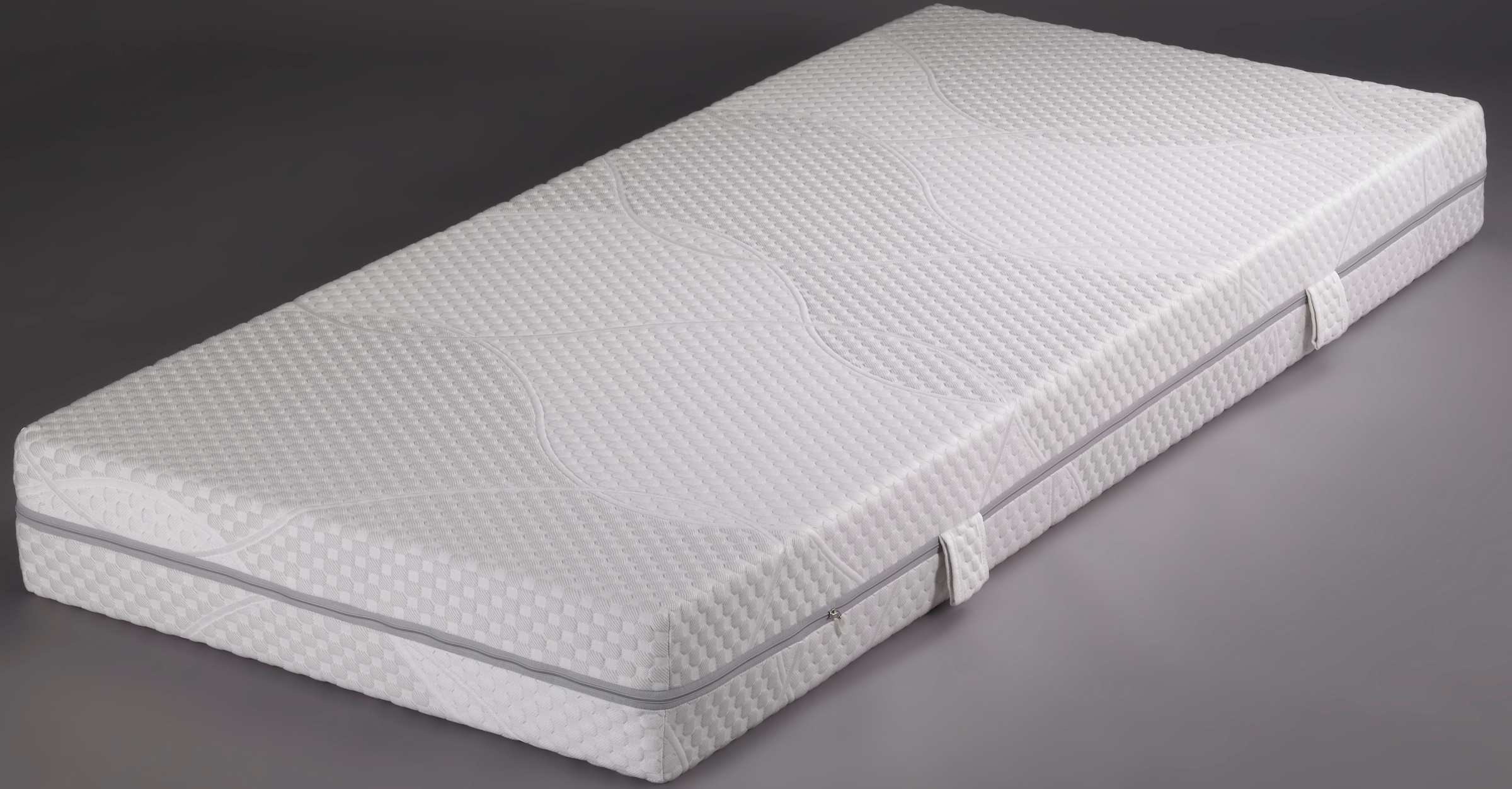 Hemafa Gelschaummatratze "Watergel 2100 KS" 21 cm hoch Raumgewicht: 40 kg/m³ 1 Stk. tlg. mit Wellenschnitt im Kern für ein besseres Liegegefühl